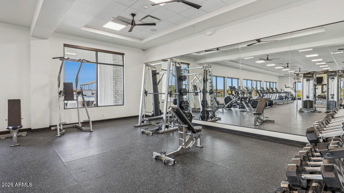 2532 W Shanley Avenue