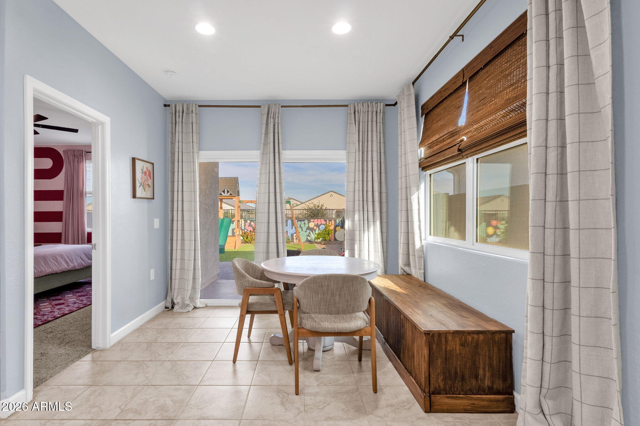 2532 W Shanley Avenue