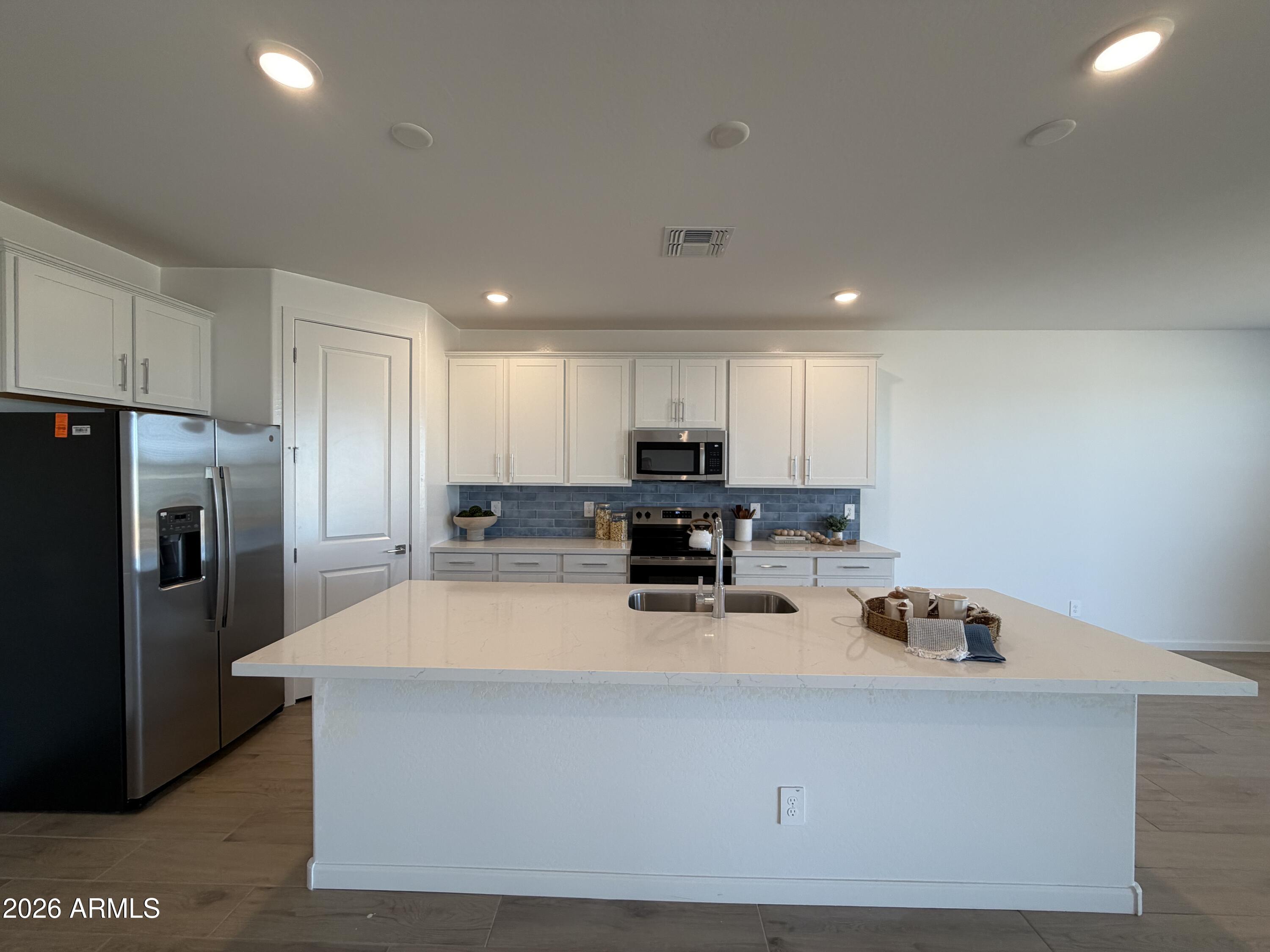 15726 W CORTE DEL SOL ESTE