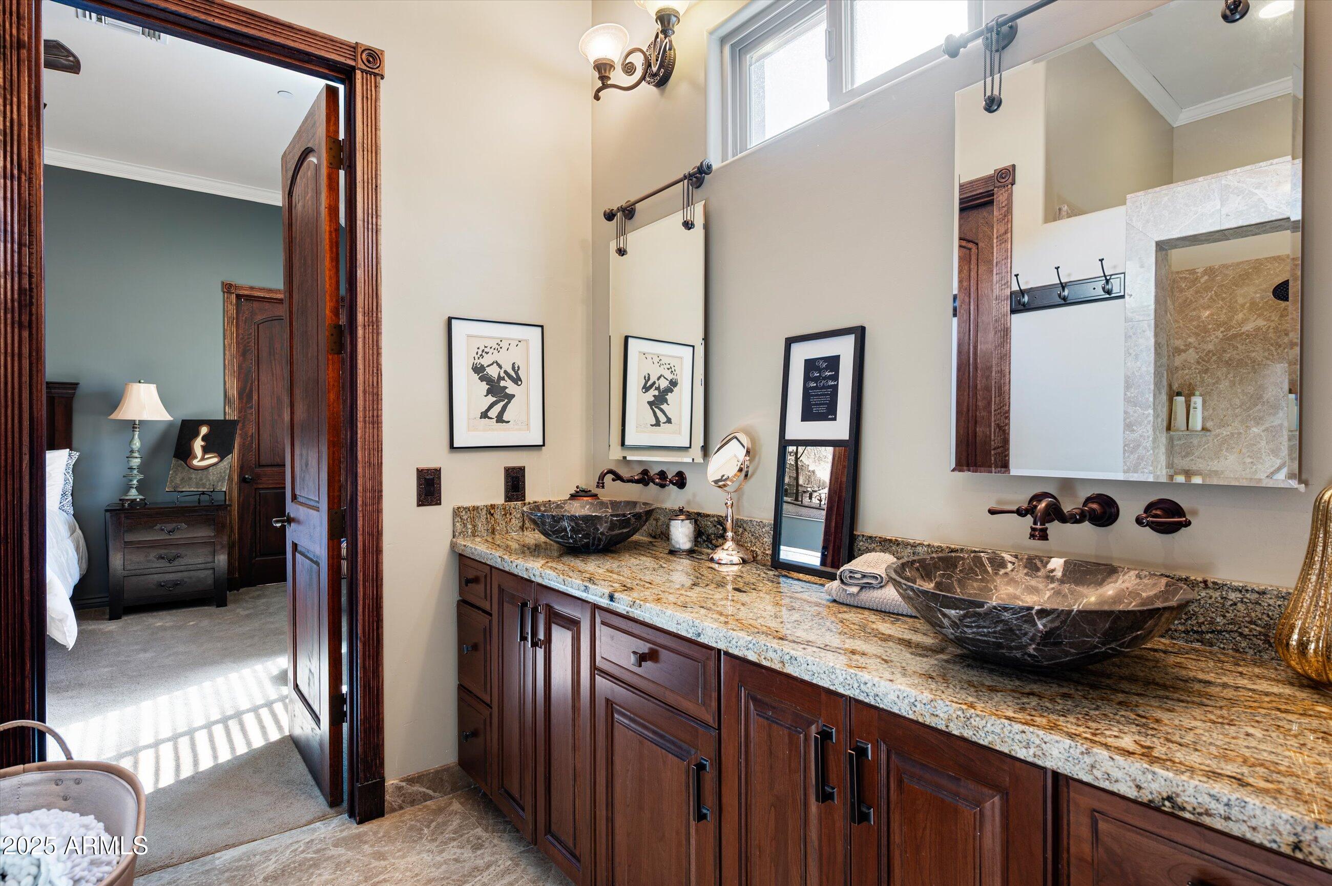 10638 E HEDGEHOG Place