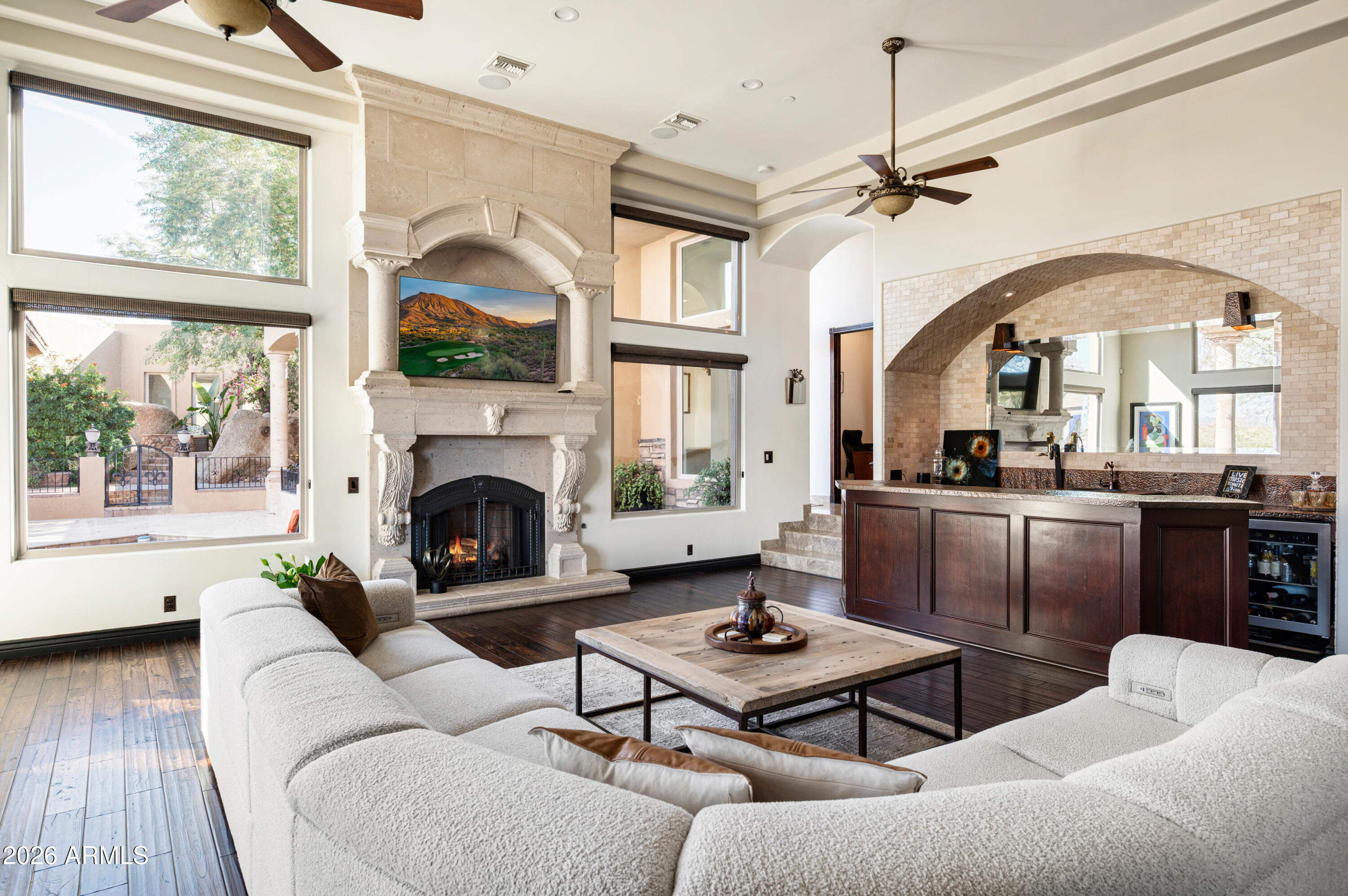 10638 E HEDGEHOG Place