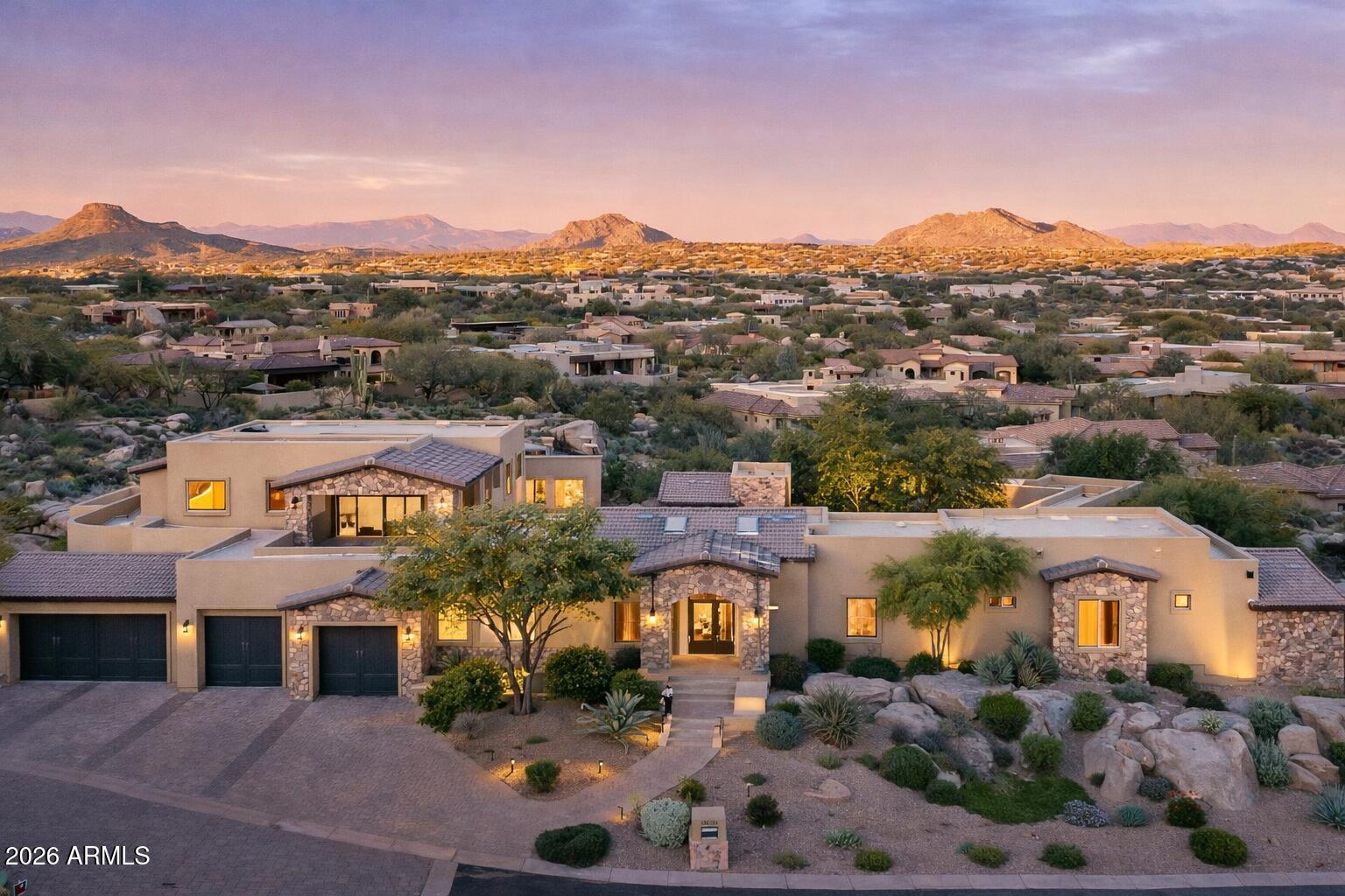 10638 E HEDGEHOG Place