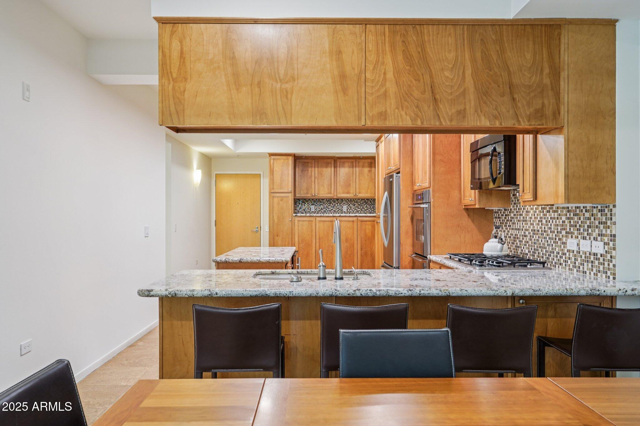 7161 E RANCHO VISTA Drive 2002