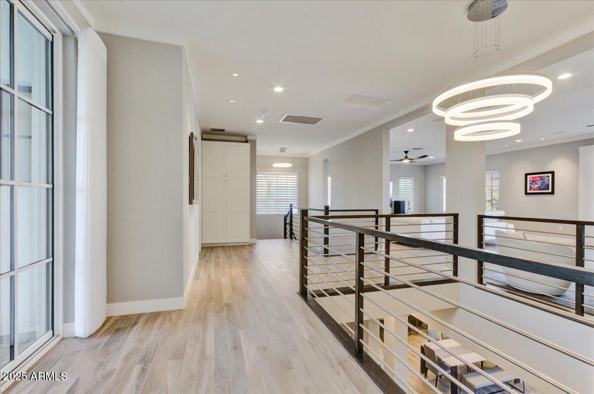 9467 E ROCKWOOD Drive