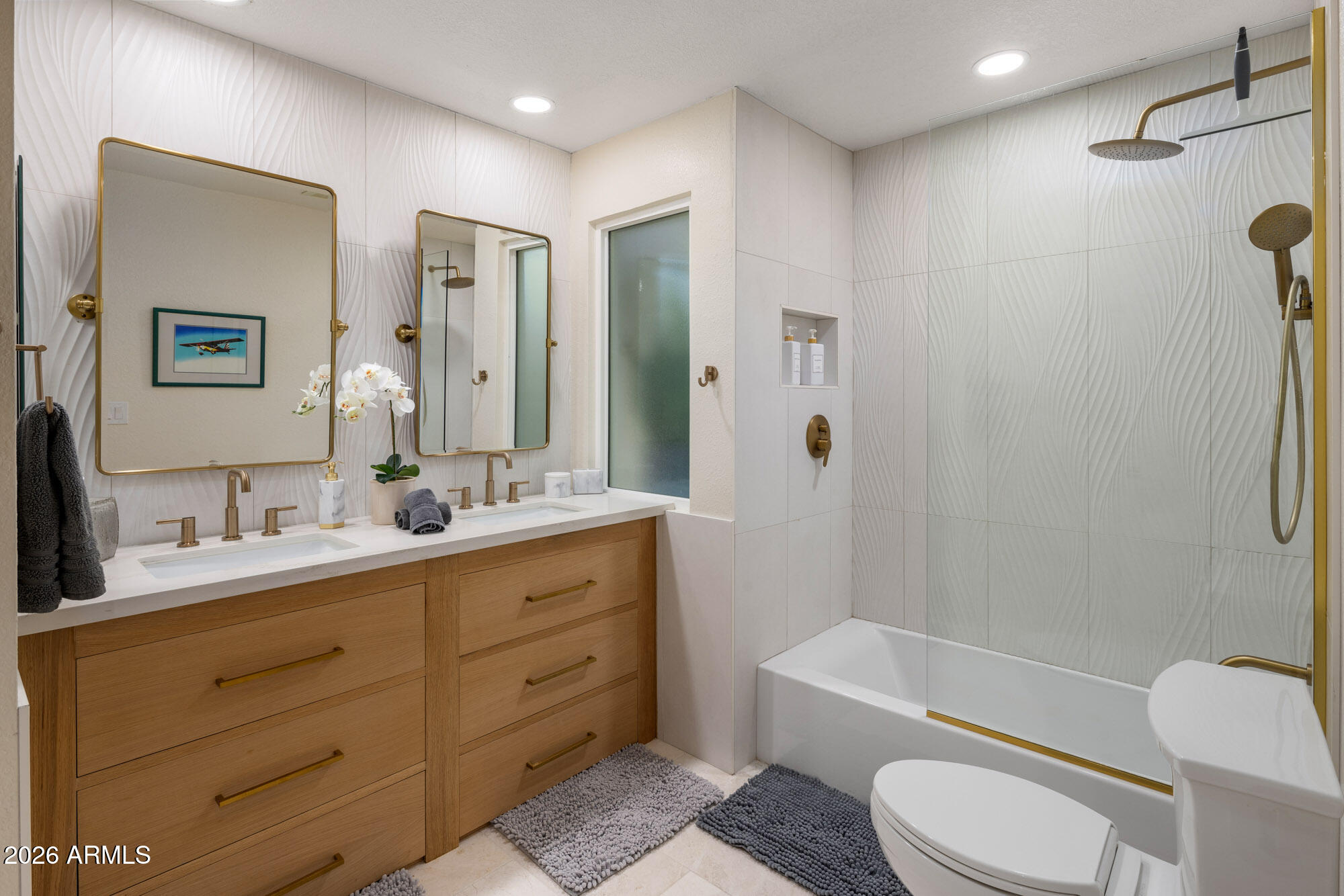 8083 E Via Del Valle Lane