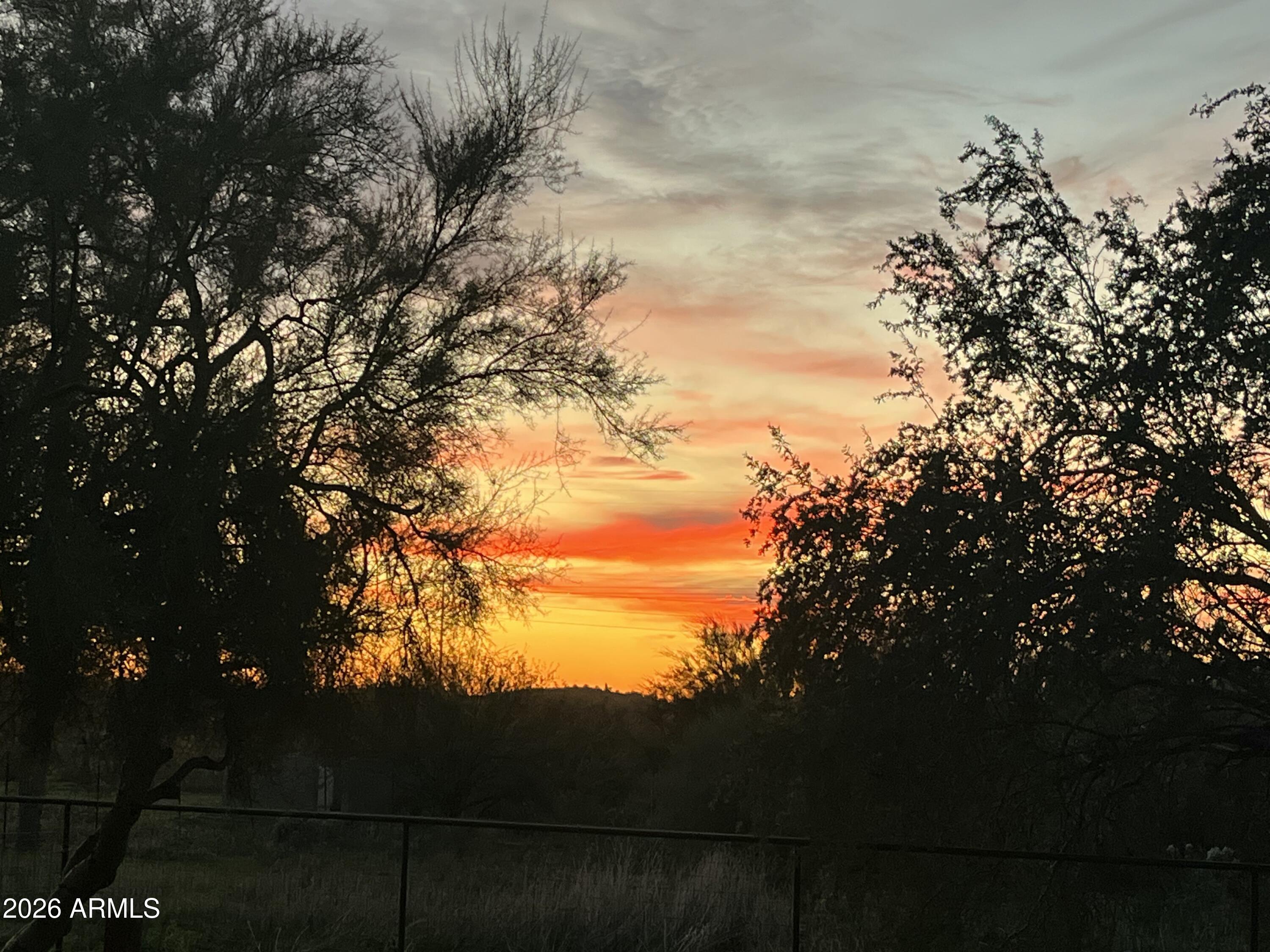 42419 N CENTRAL Avenue