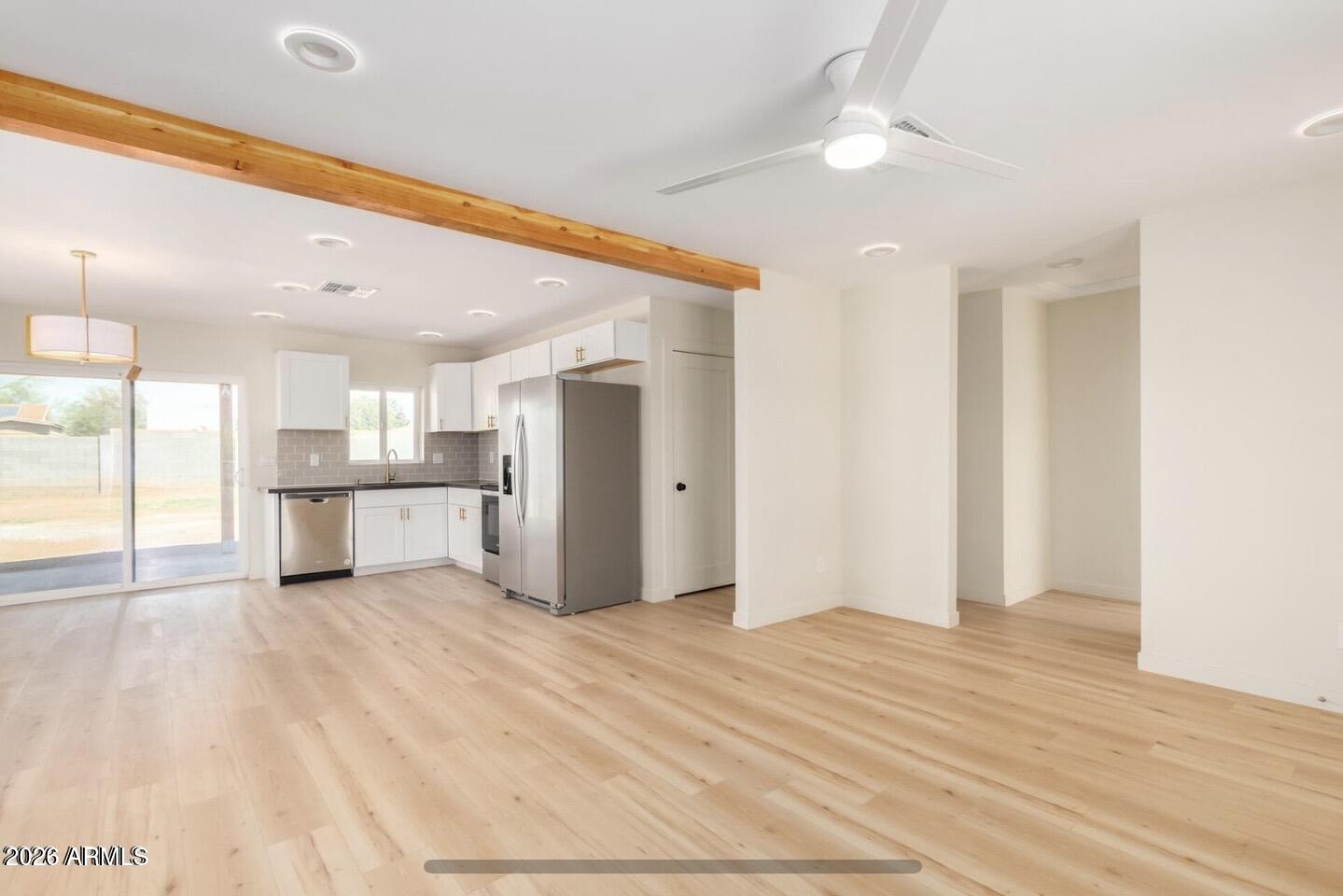 902 E FAIRMOUNT Avenue