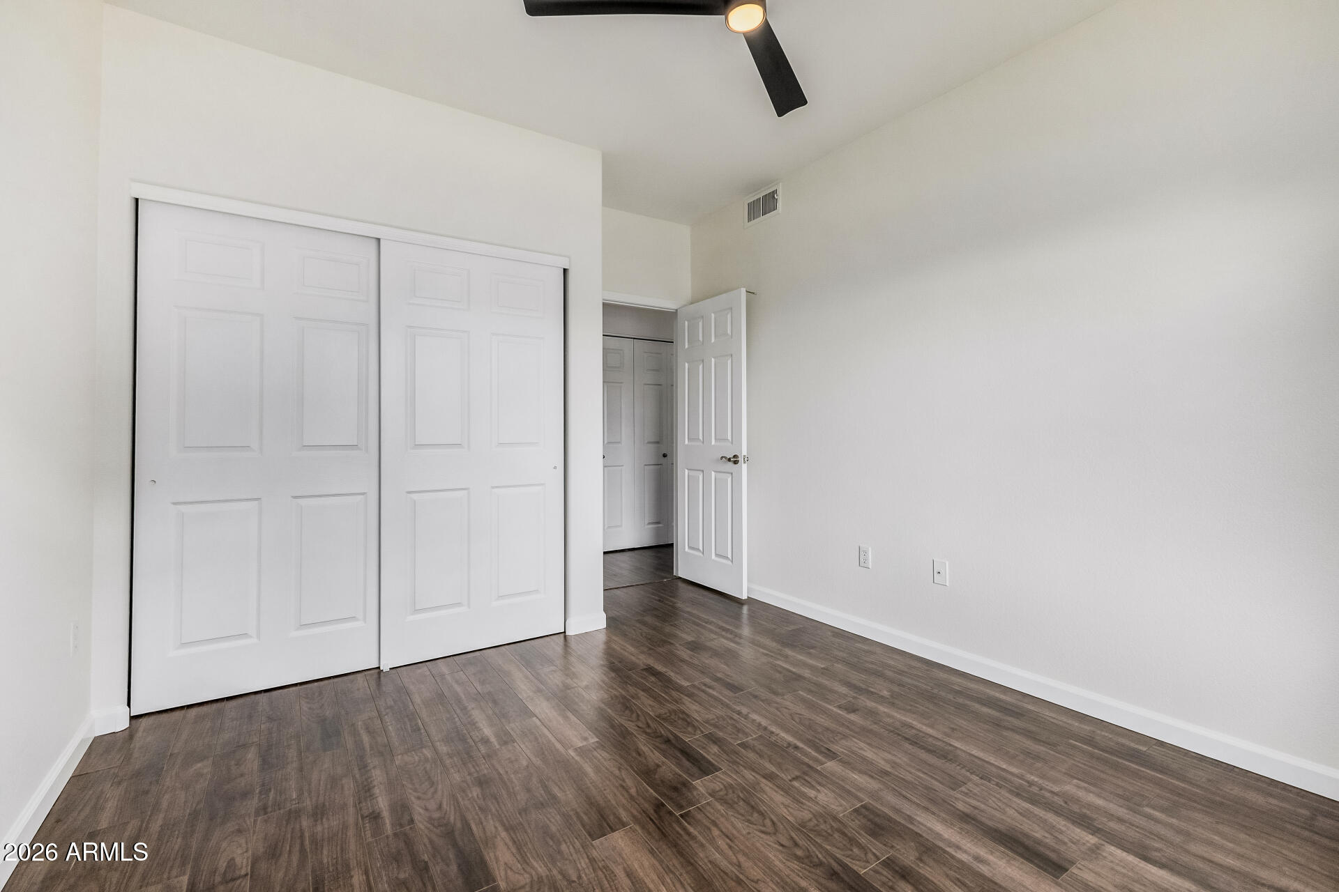 5335 E SHEA Boulevard 2082