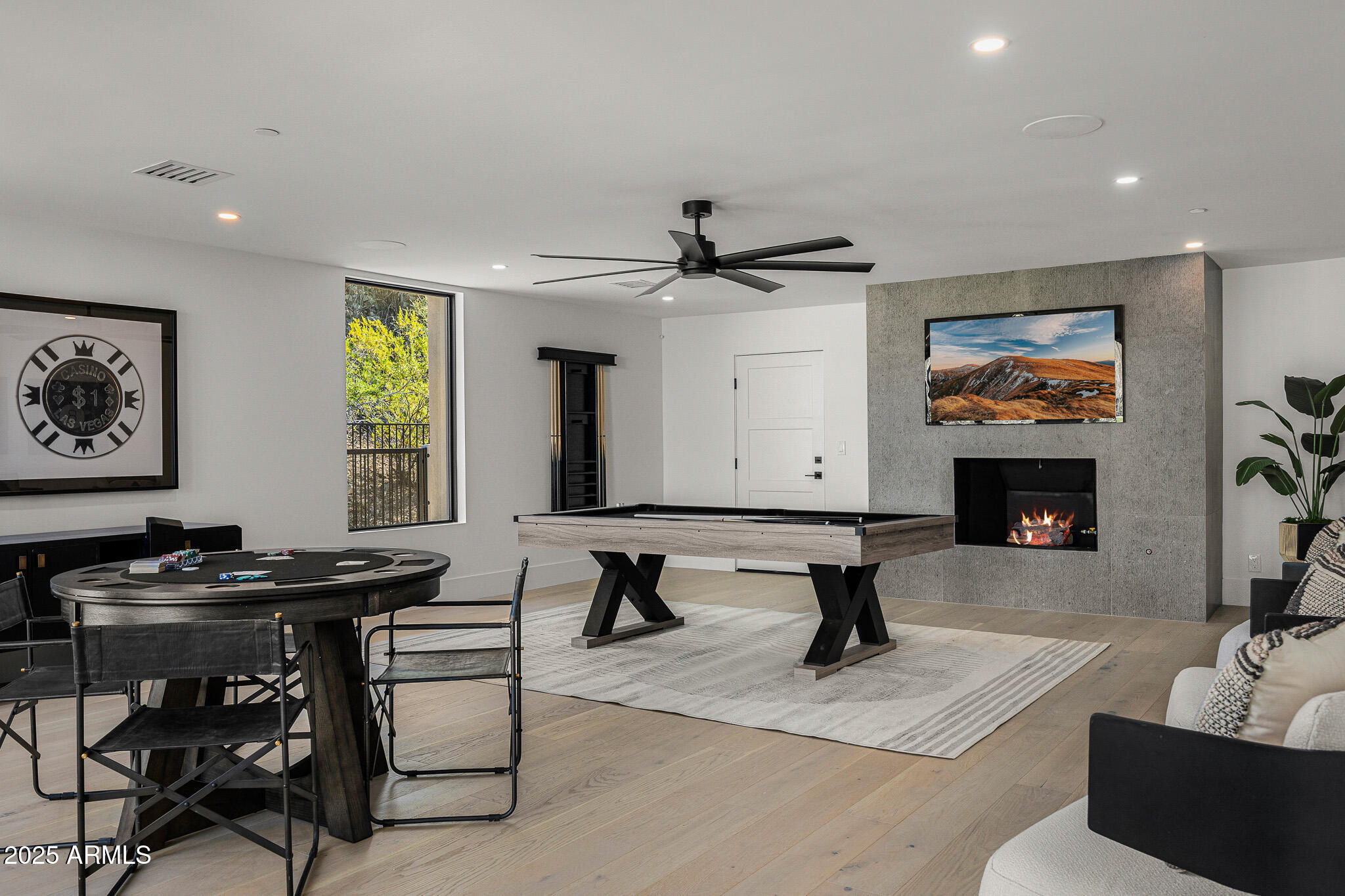 5355 E DESERT VISTA Road