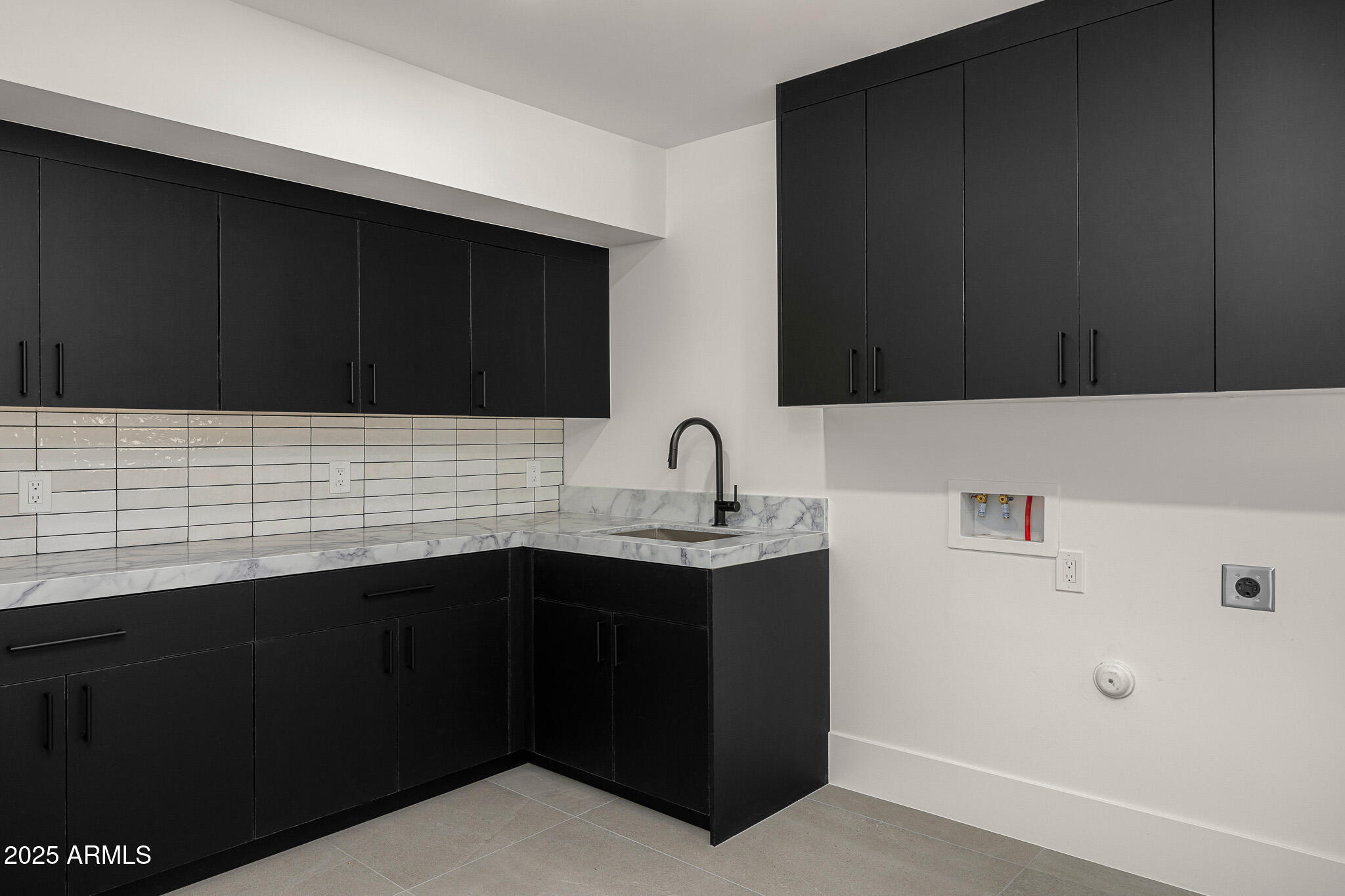 5355 E DESERT VISTA Road