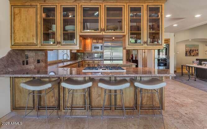 4214 E Claremont Avenue