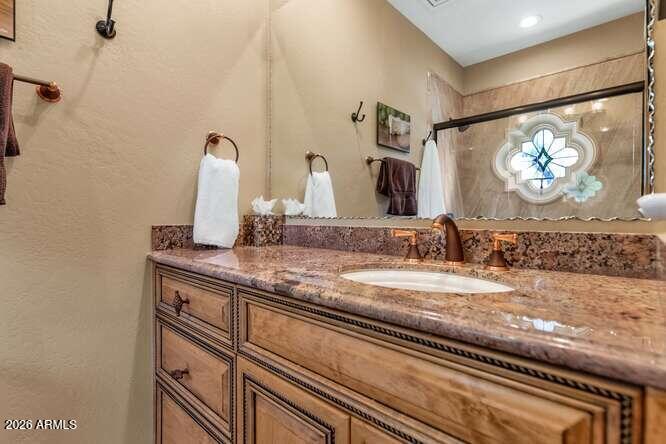 4214 E Claremont Avenue