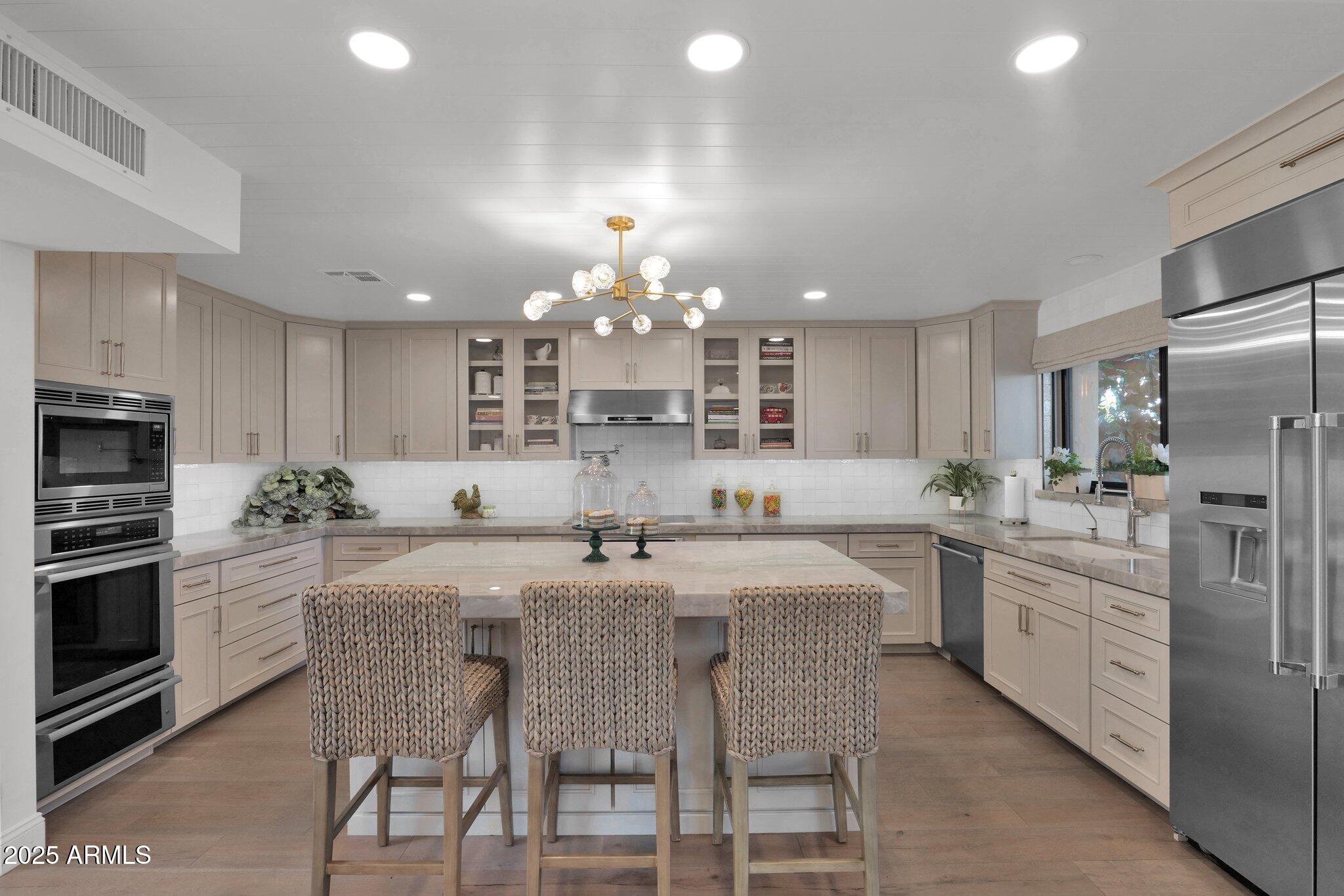 6701 N SCOTTSDALE Road Unit: 24