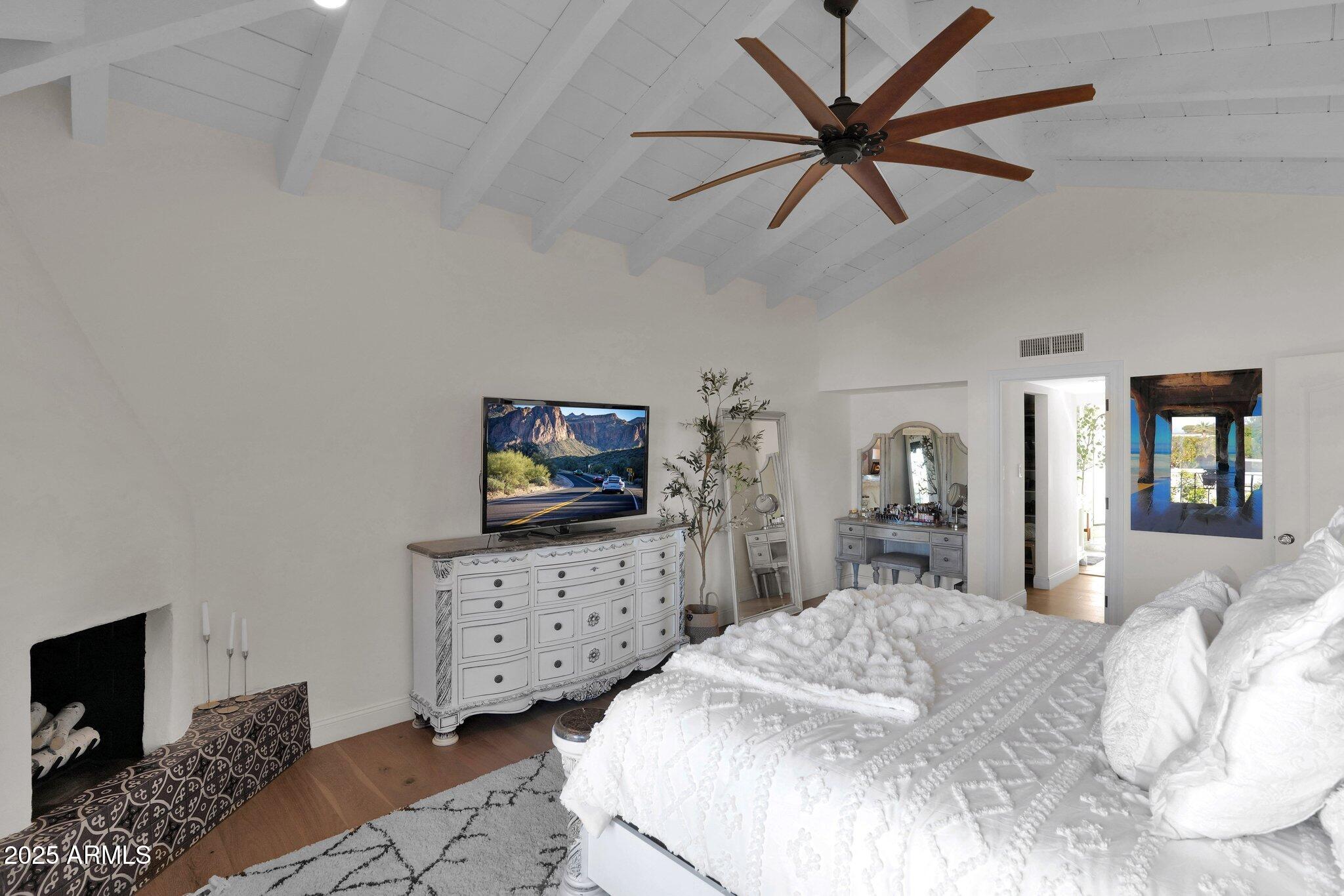 6701 N SCOTTSDALE Road Unit: 24