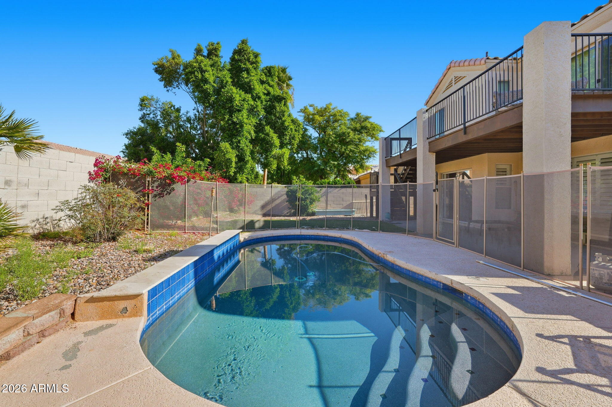 4418 E GRAYTHORN Street