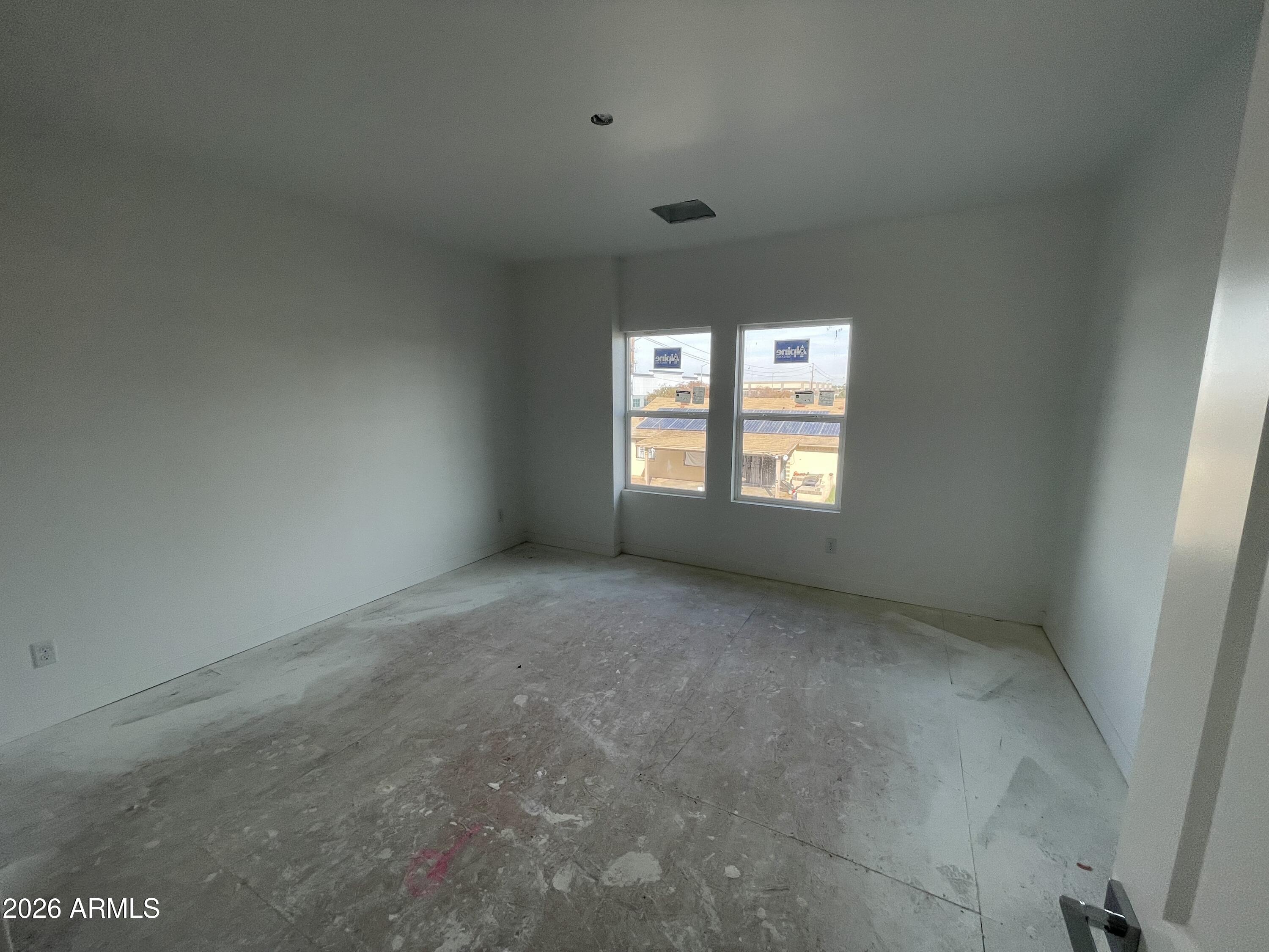 602 E WILLETTA Street