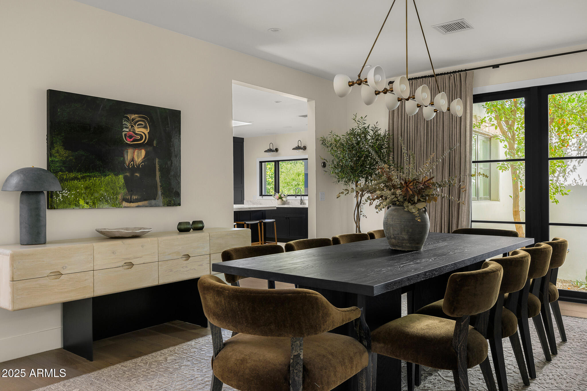 6200 E NAUMANN Drive