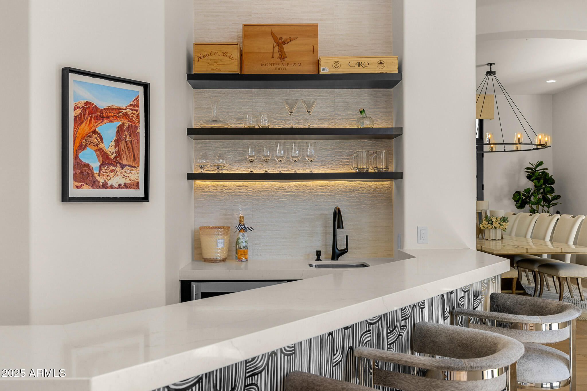 6650 N HILLSIDE Drive