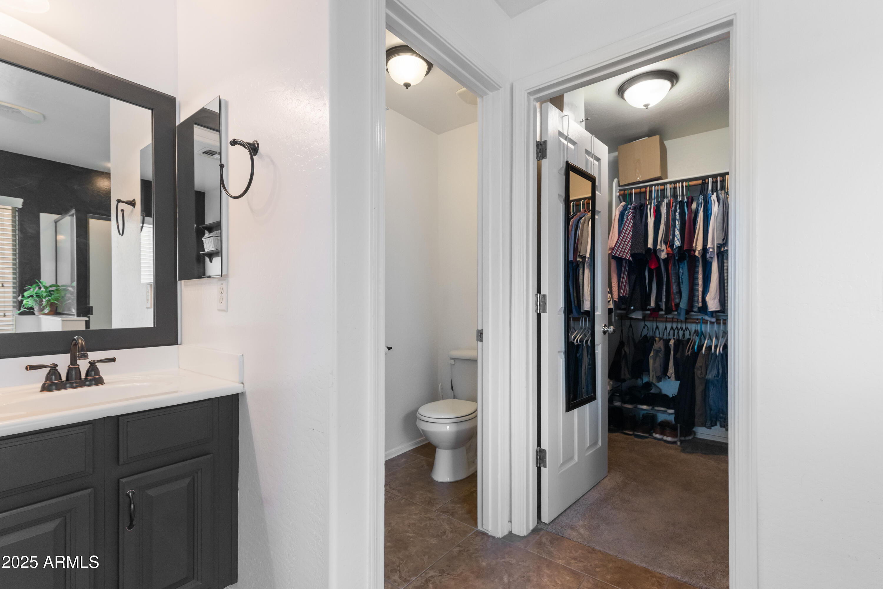 41172 W CAHILL Drive