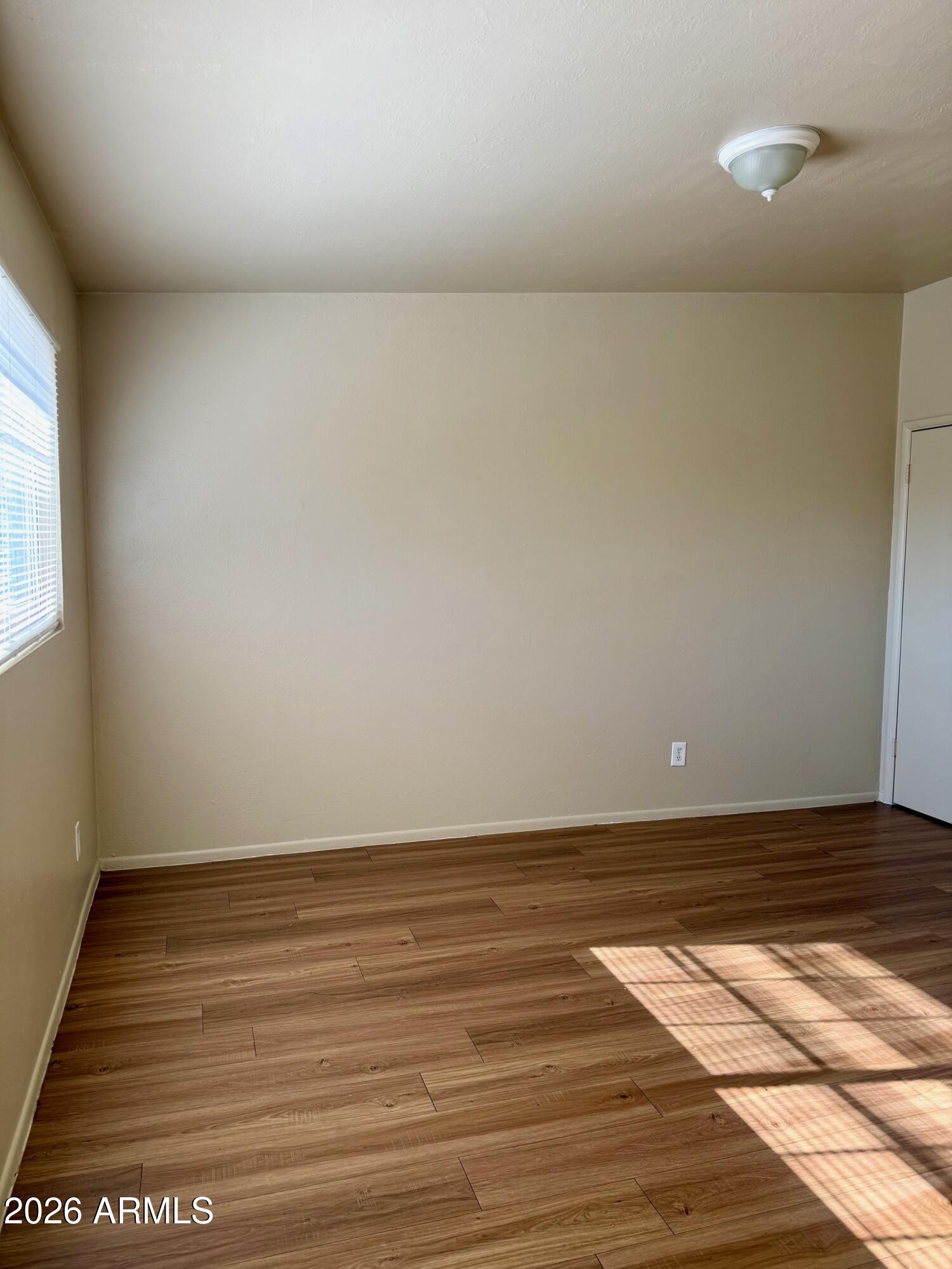 2150 W Missouri Avenue 213