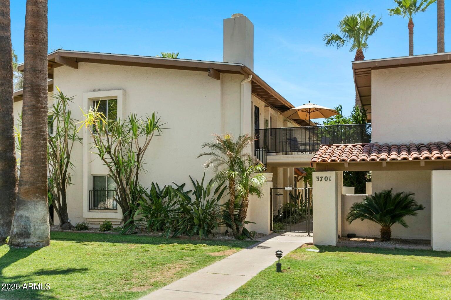 3701 E MONTEROSA Street 31