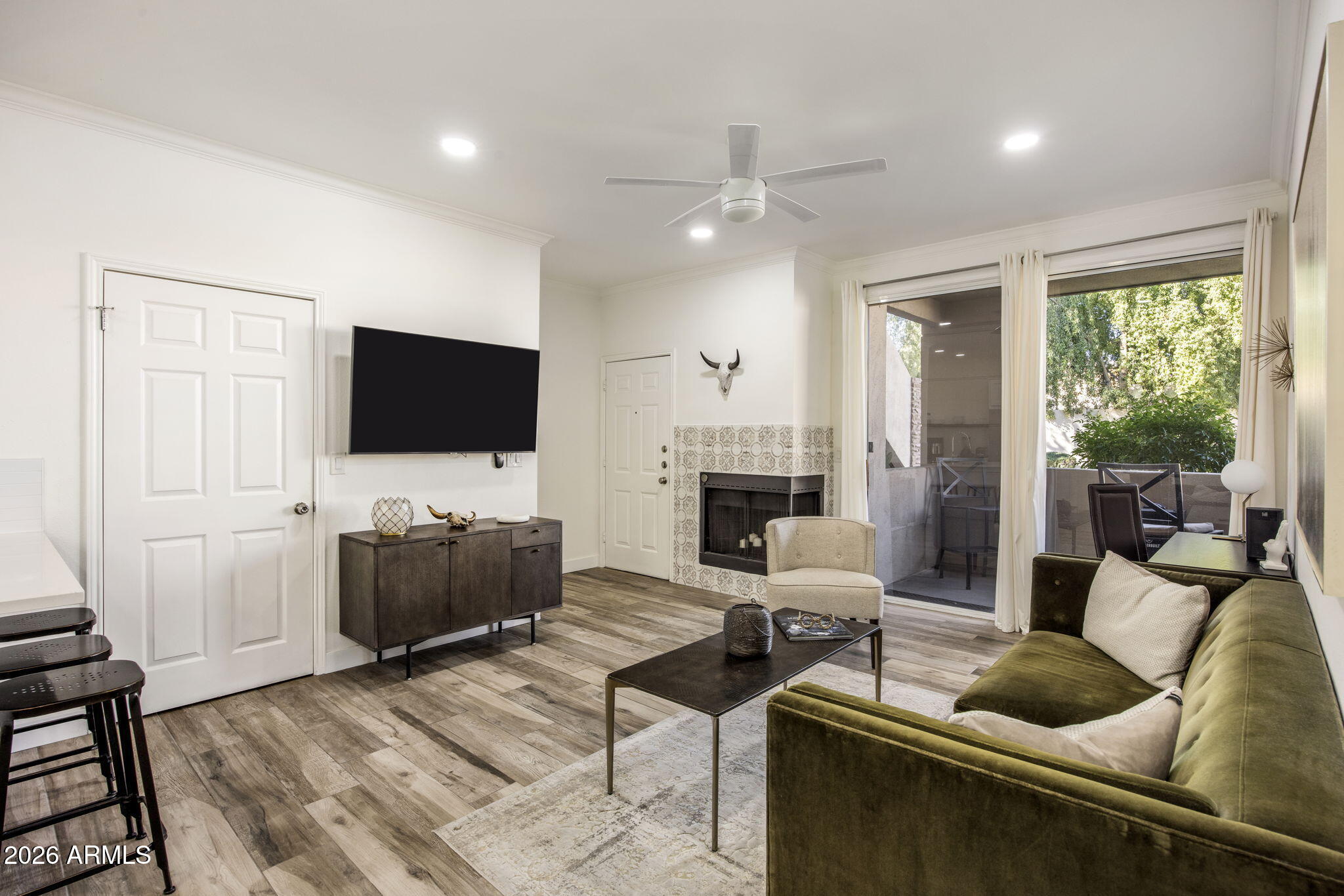 7009 E Acoma Drive 1034