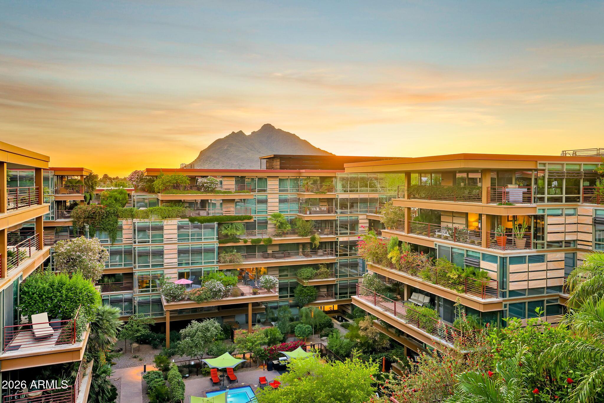 7137 E RANCHO VISTA Drive 7008