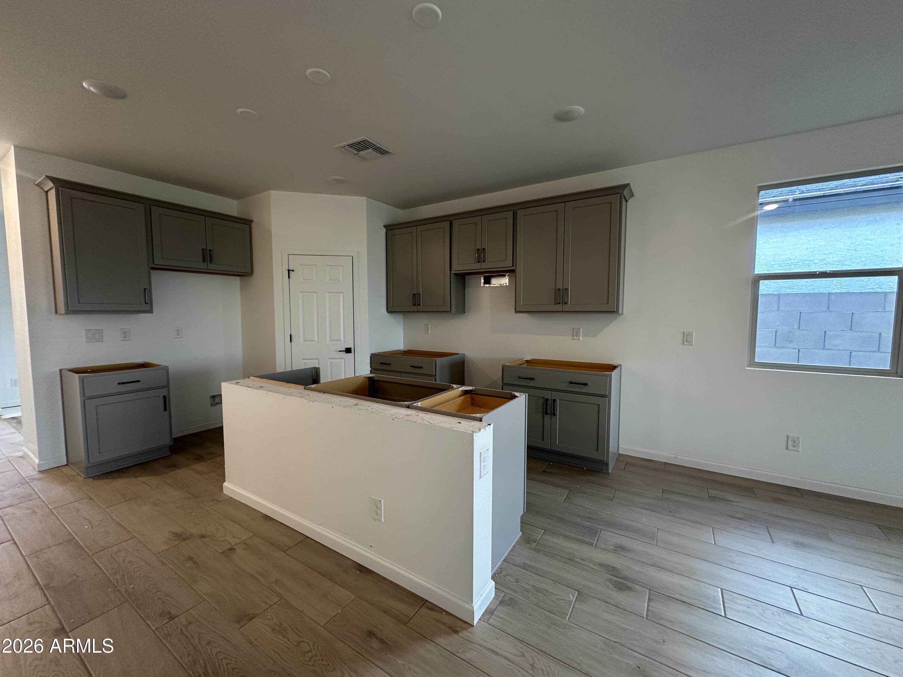 47398 W KENNER Drive