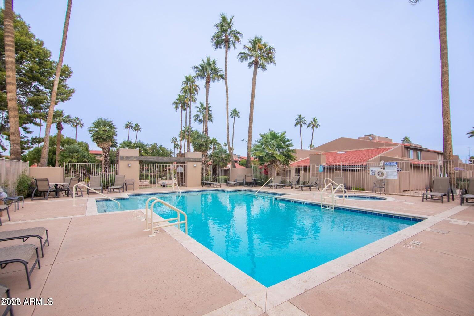 5621 N 79TH Street 5