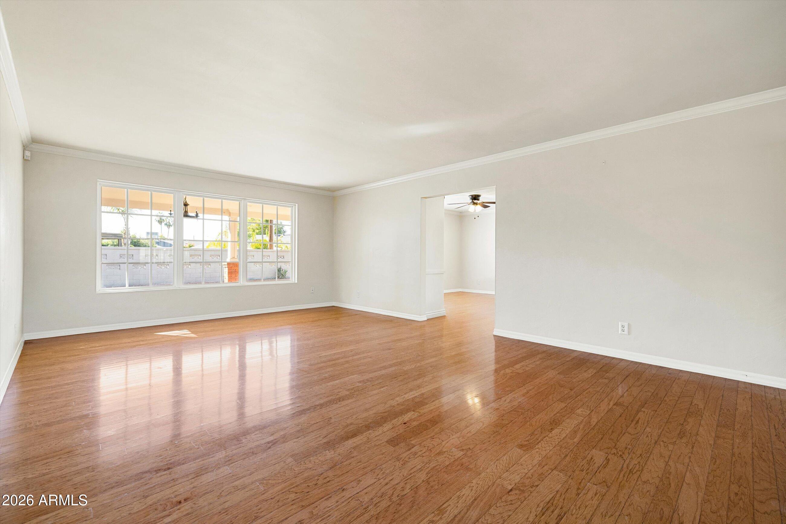 3421 E CAMELBACK Road