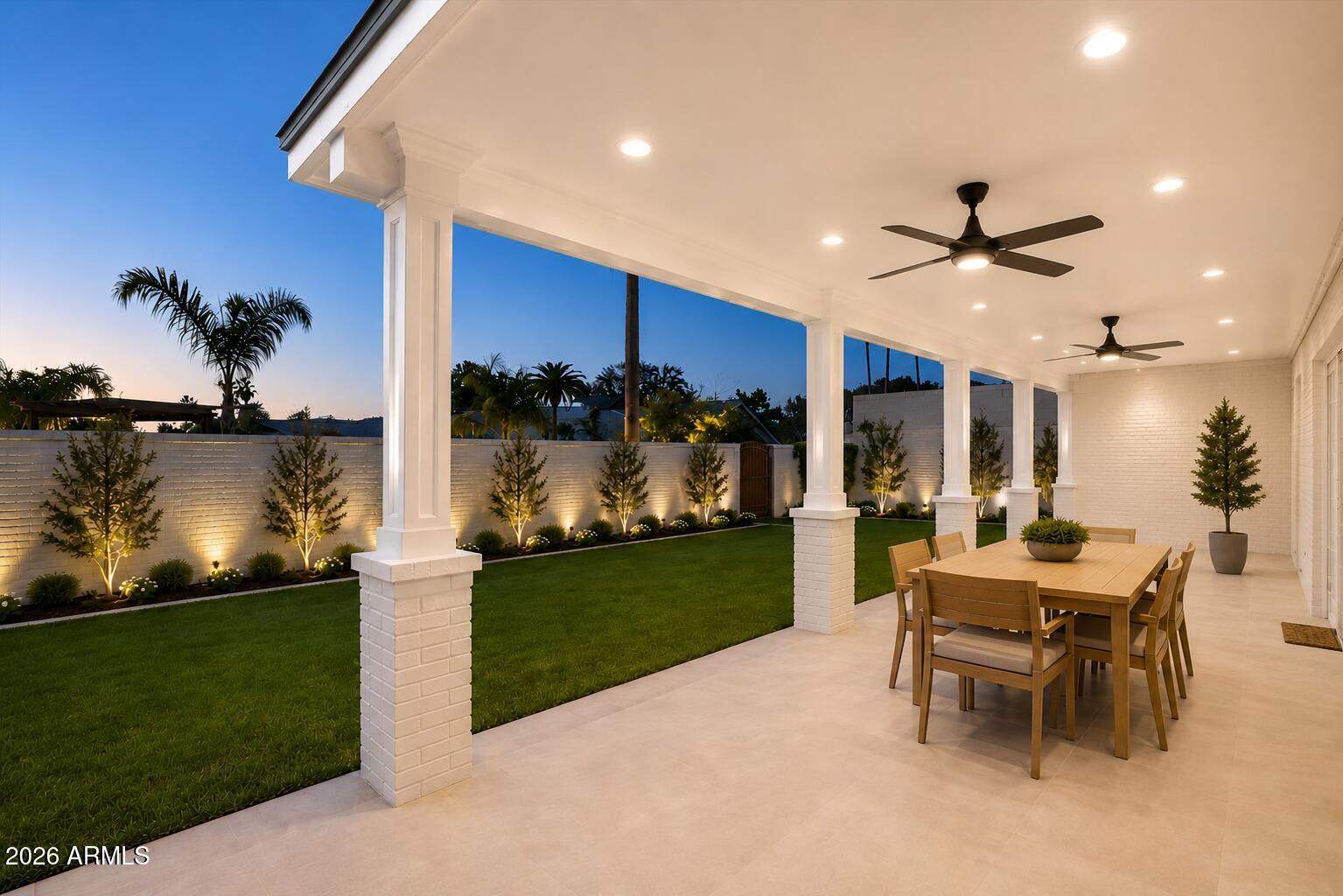 3421 E CAMELBACK Road