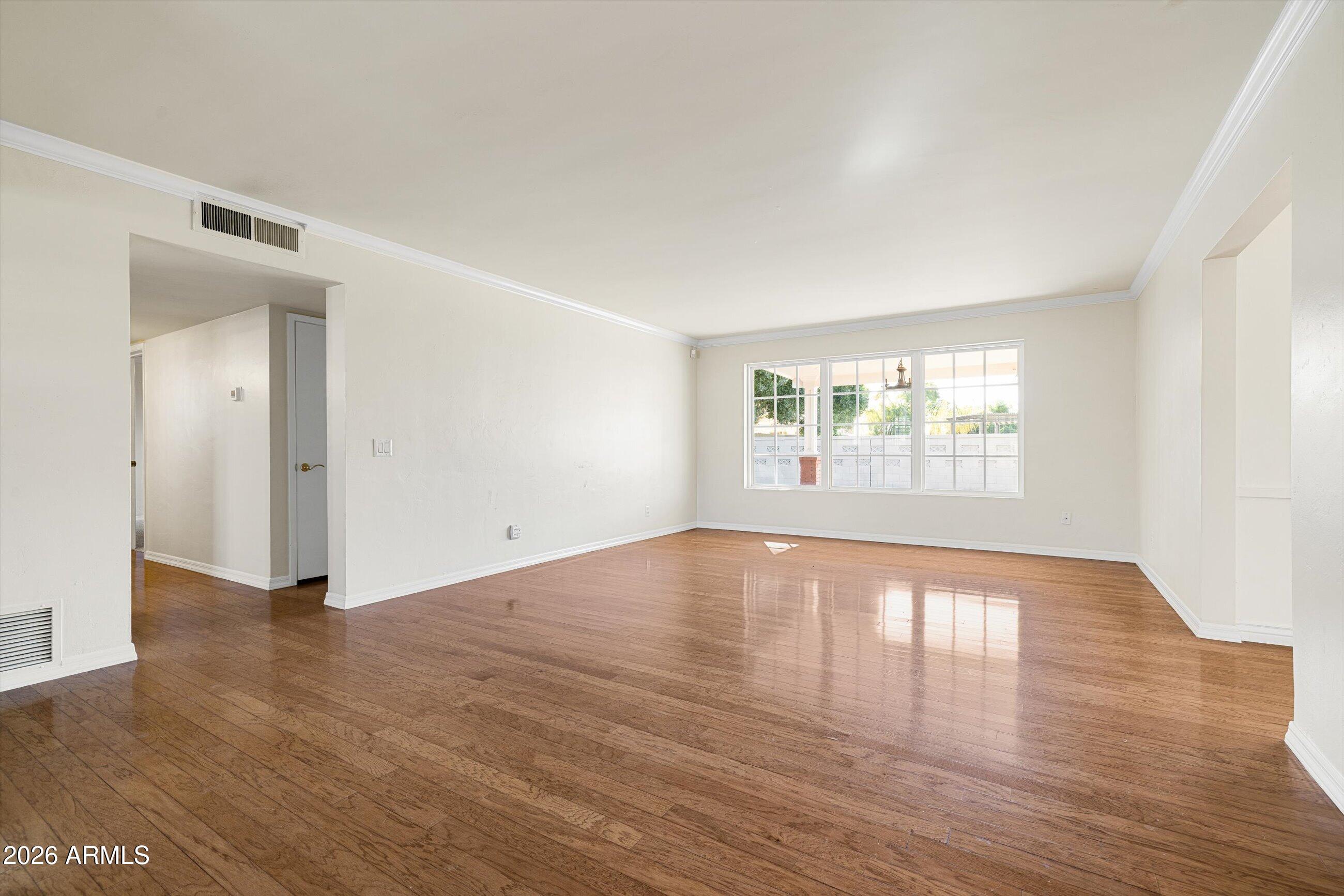 3421 E CAMELBACK Road