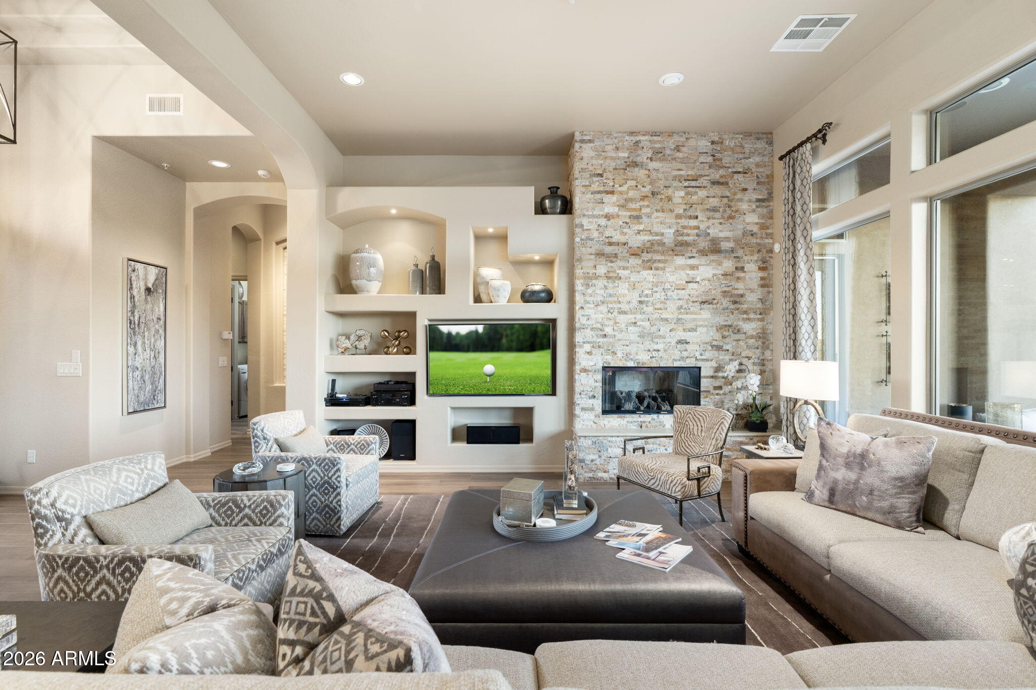 9920 E Peregrine Place