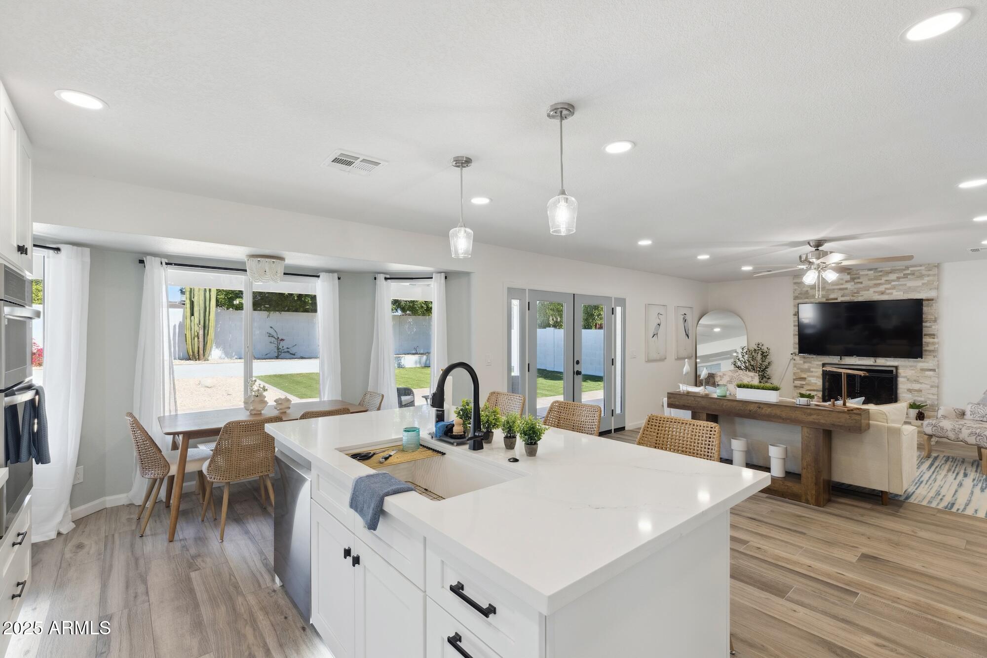 5412 E TIERRA BUENA Lane