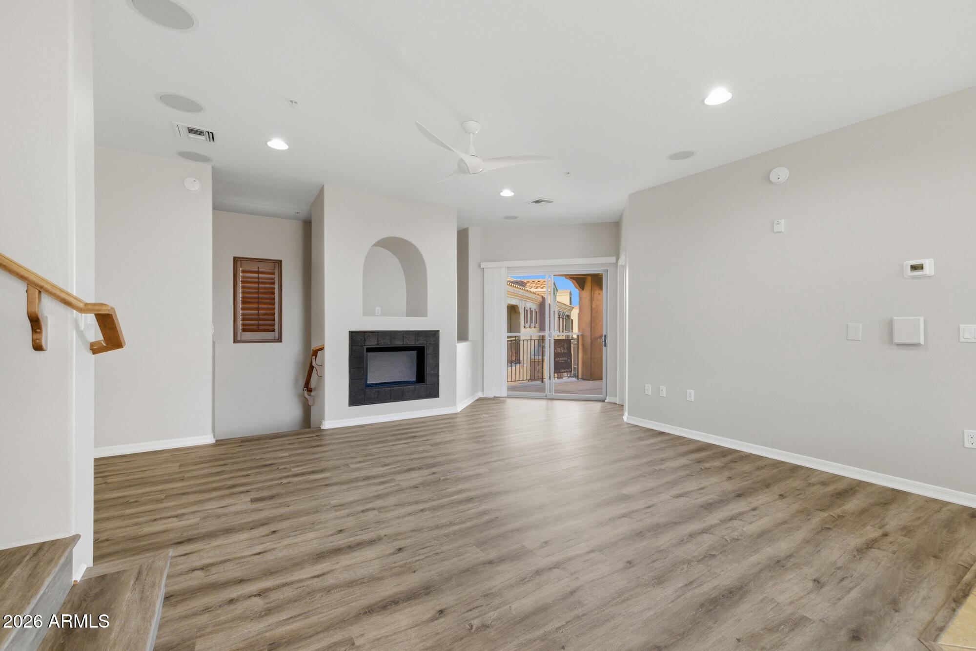 3935 E ROUGH RIDER Road 1024