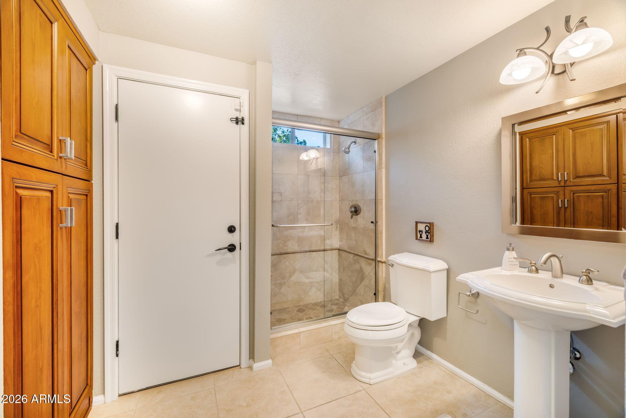 5253 E PARADISE Lane