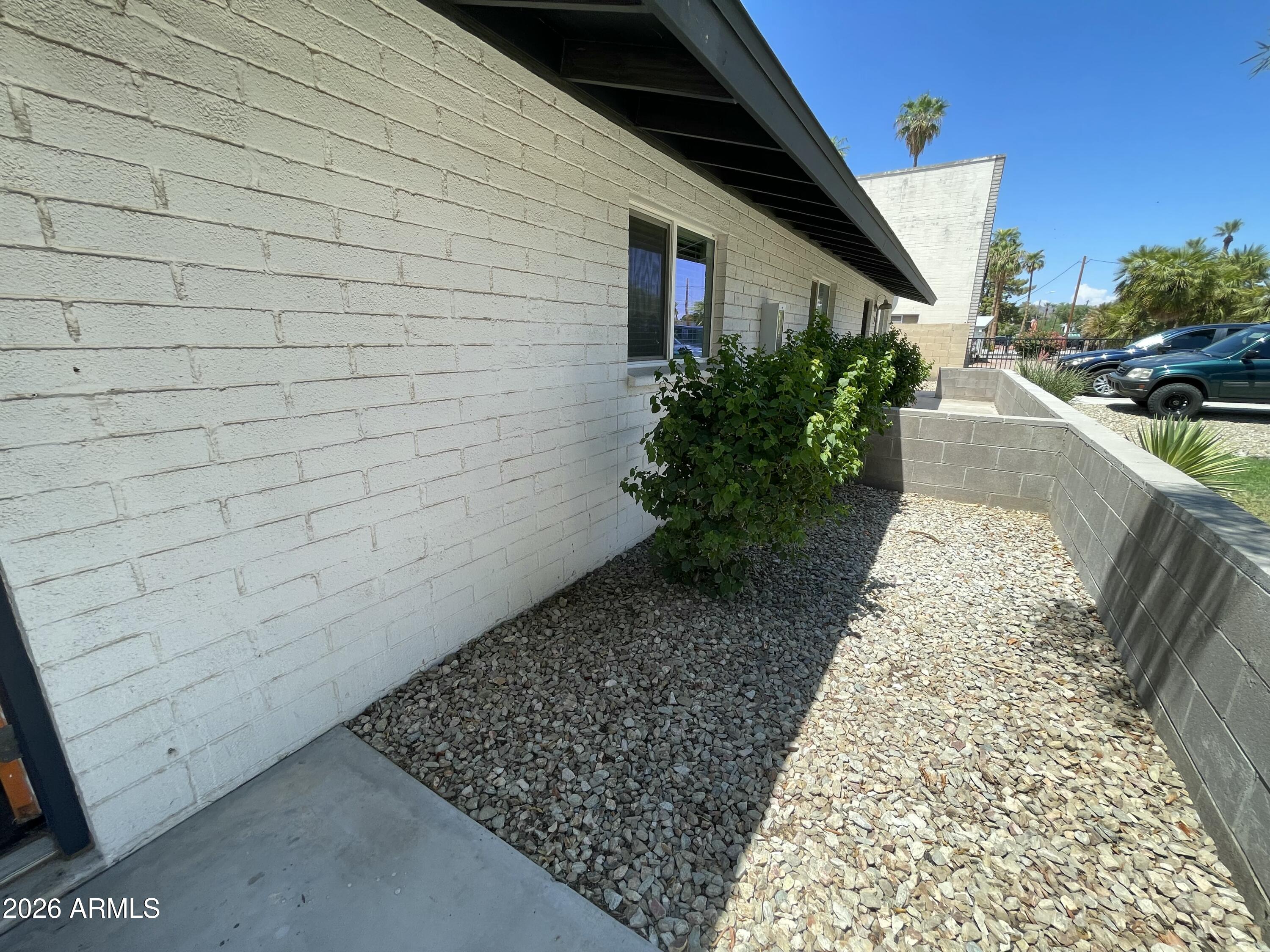 3416 N 37TH Street 1