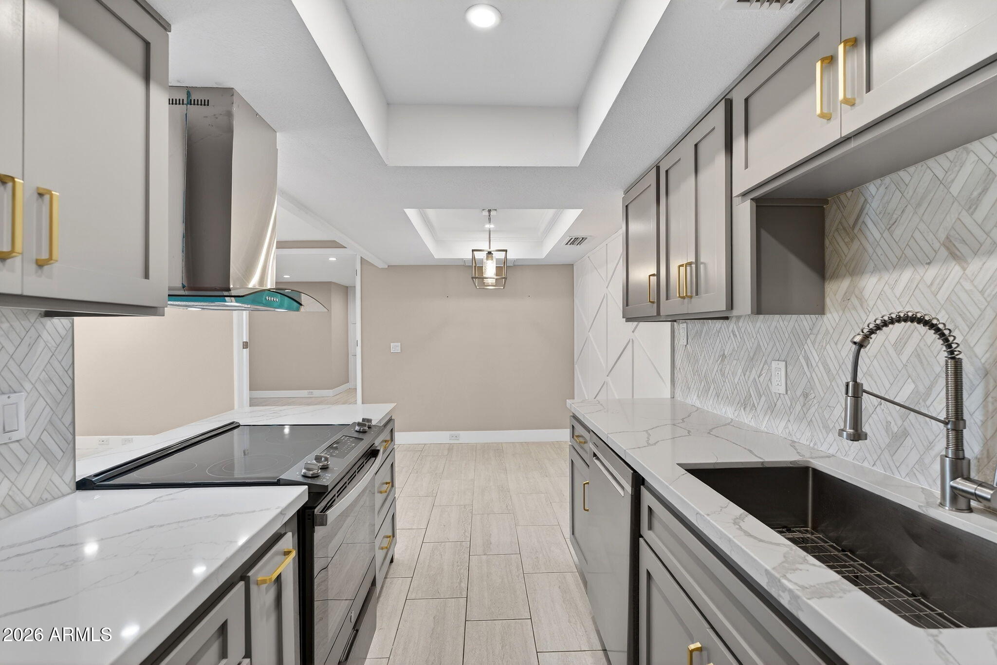 7557 N DREAMY DRAW Drive 264