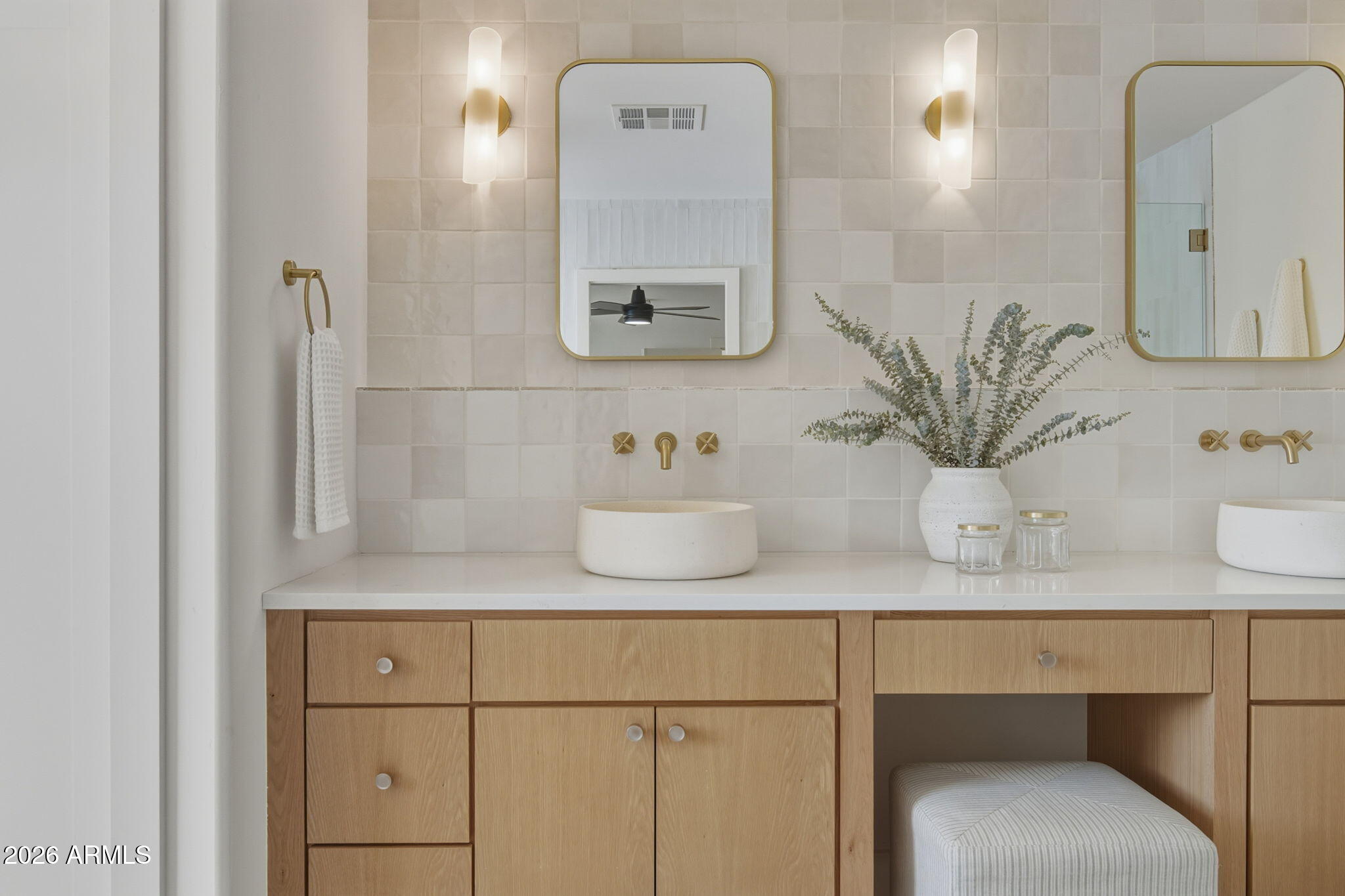 8538 E SAN LORENZO Drive