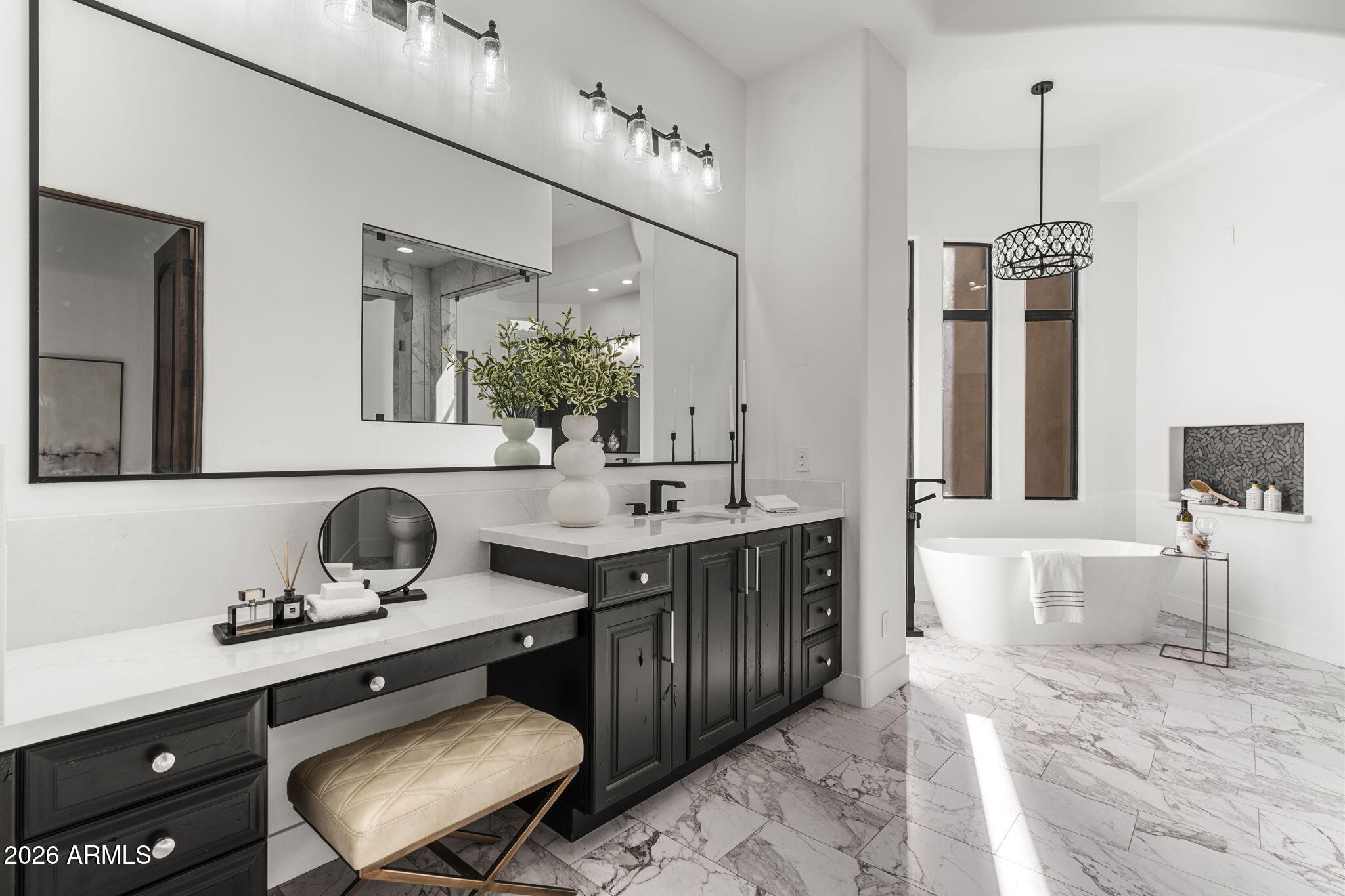 11475 E PARADISE Lane