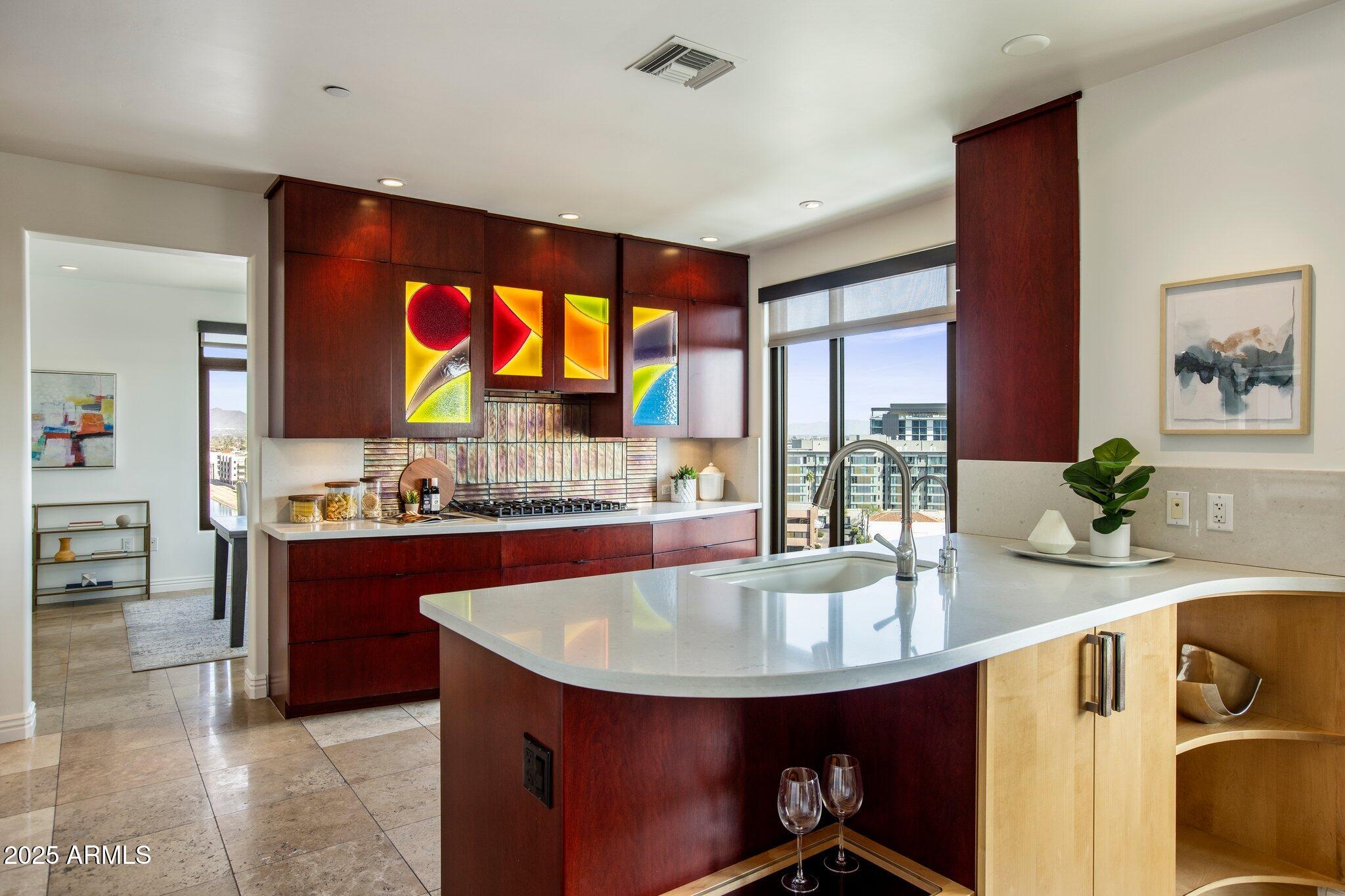 7181 E Camelback Road 904