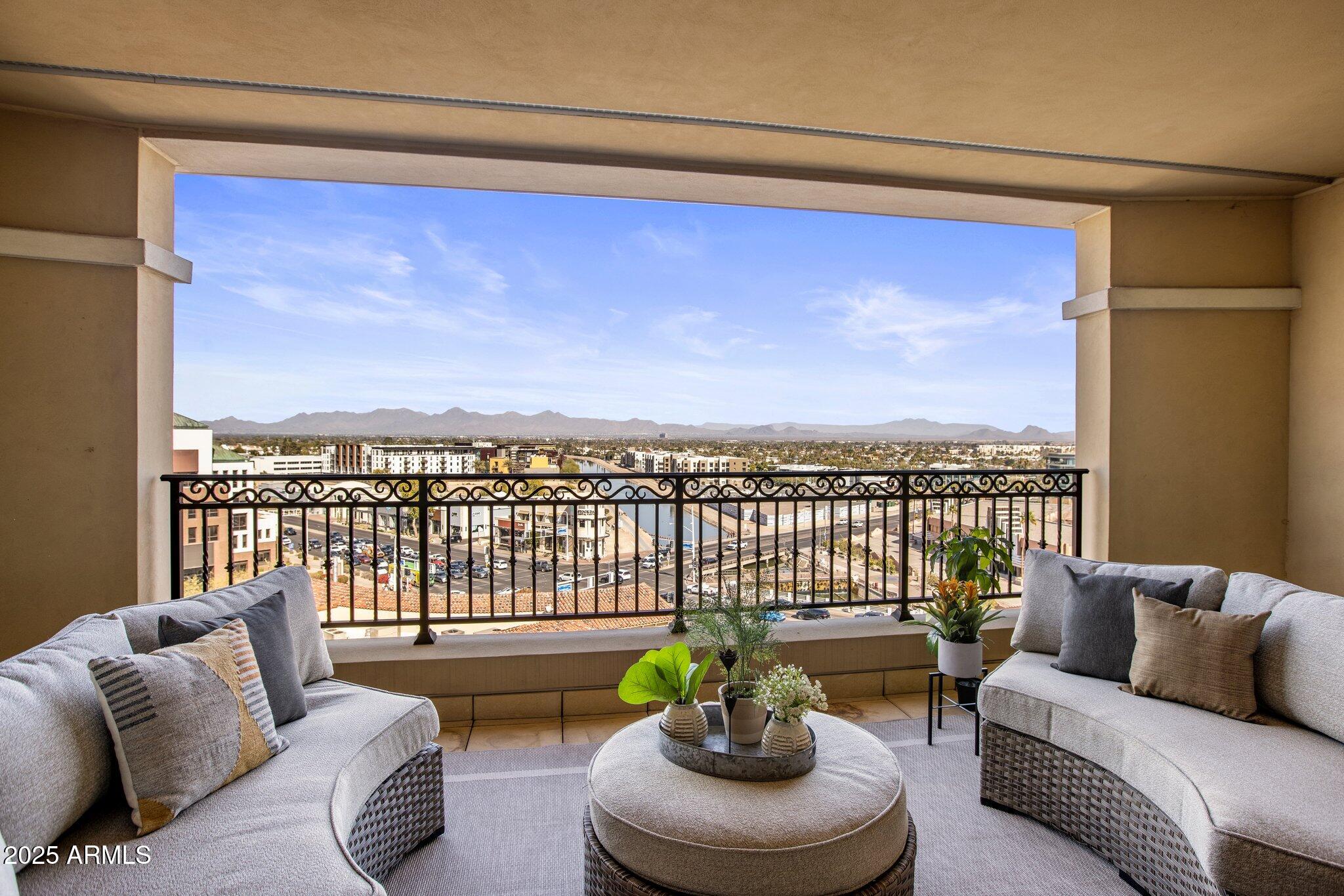 7181 E Camelback Road 904