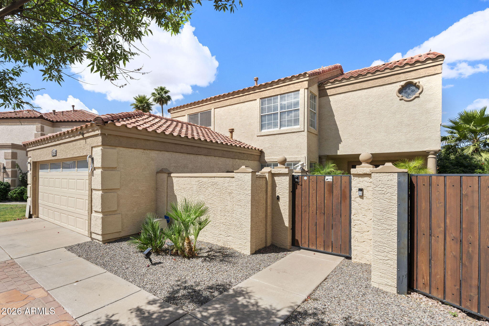 3406 E WILDWOOD Drive