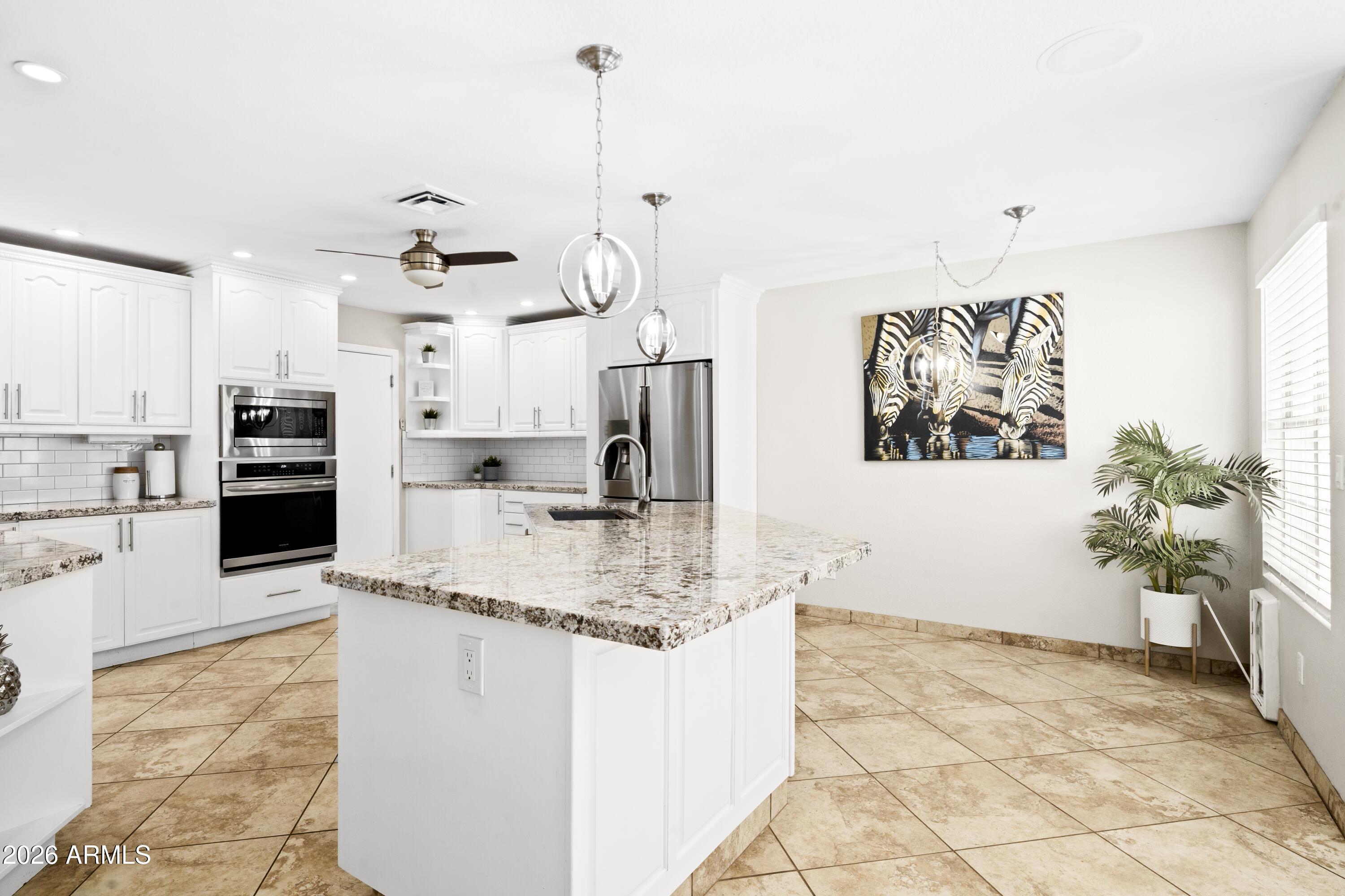 3406 E WILDWOOD Drive