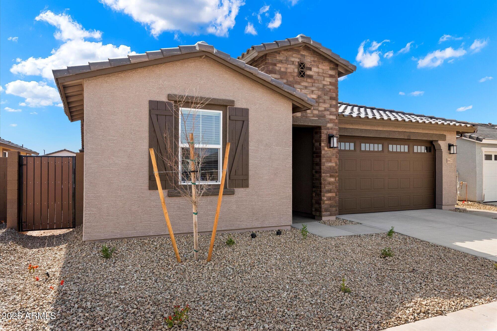 16677 W CHARLOTTE Drive