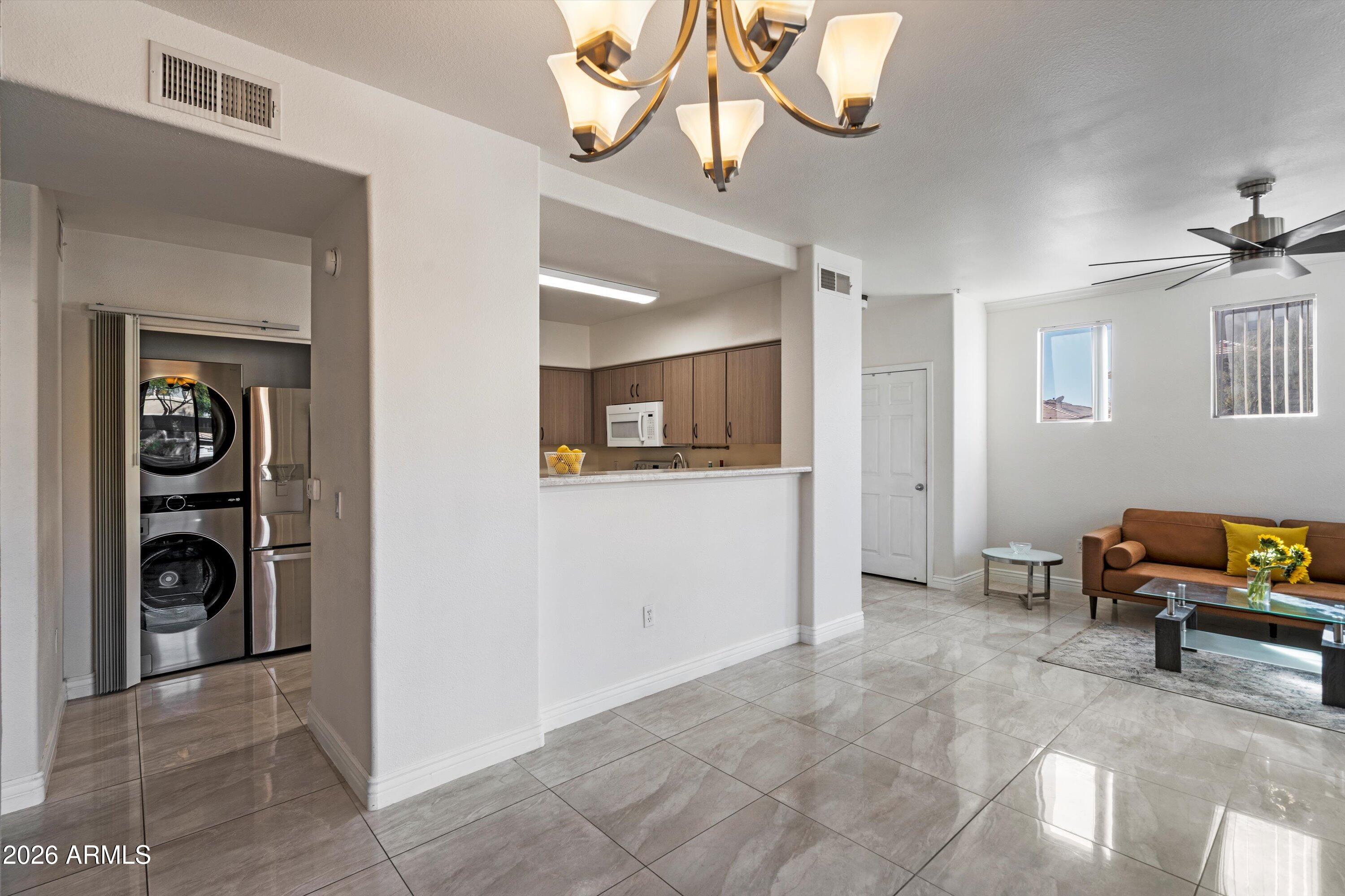 20100 N 78TH Place 1179