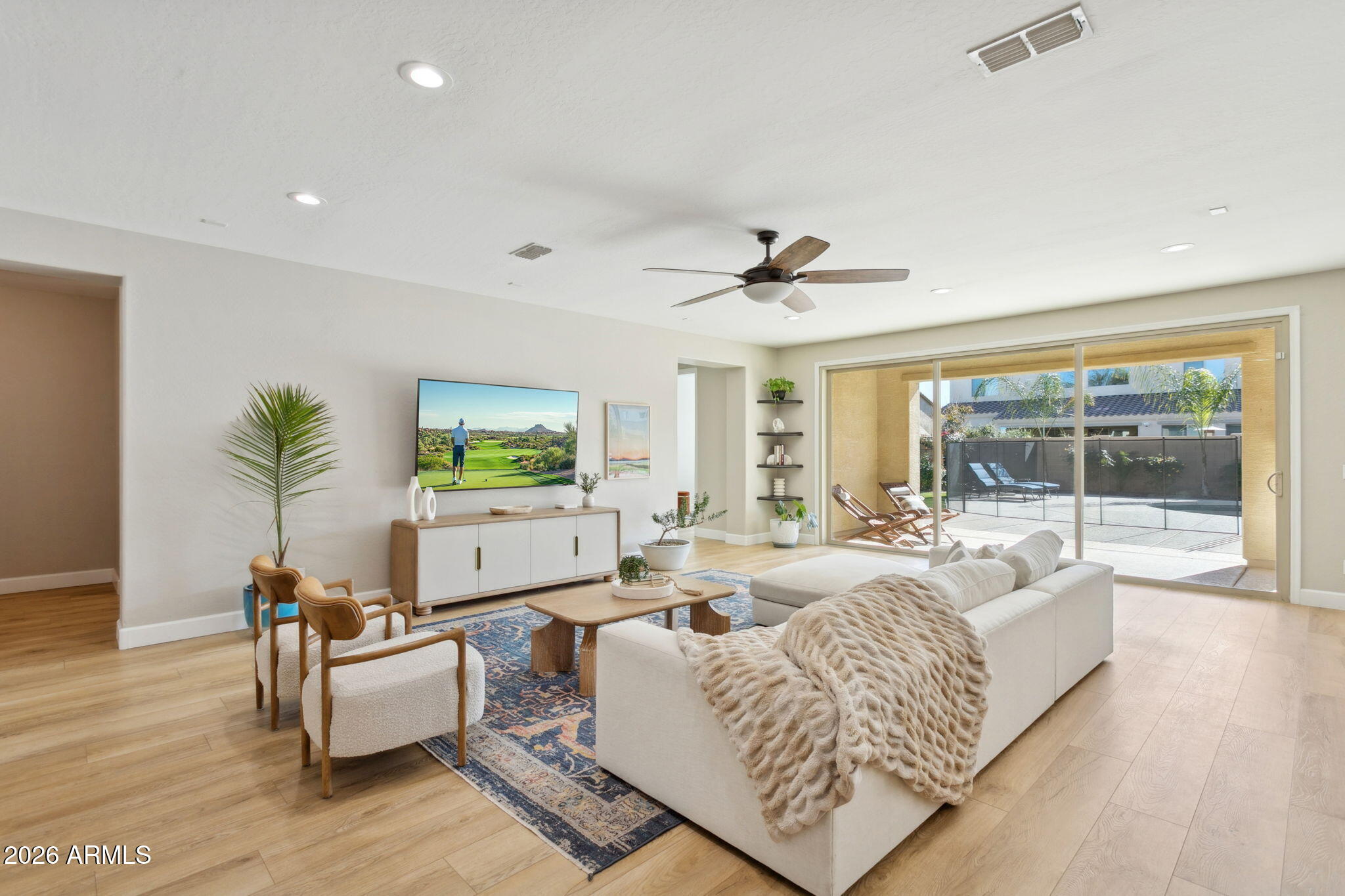 10723 E Deawalter Avenue