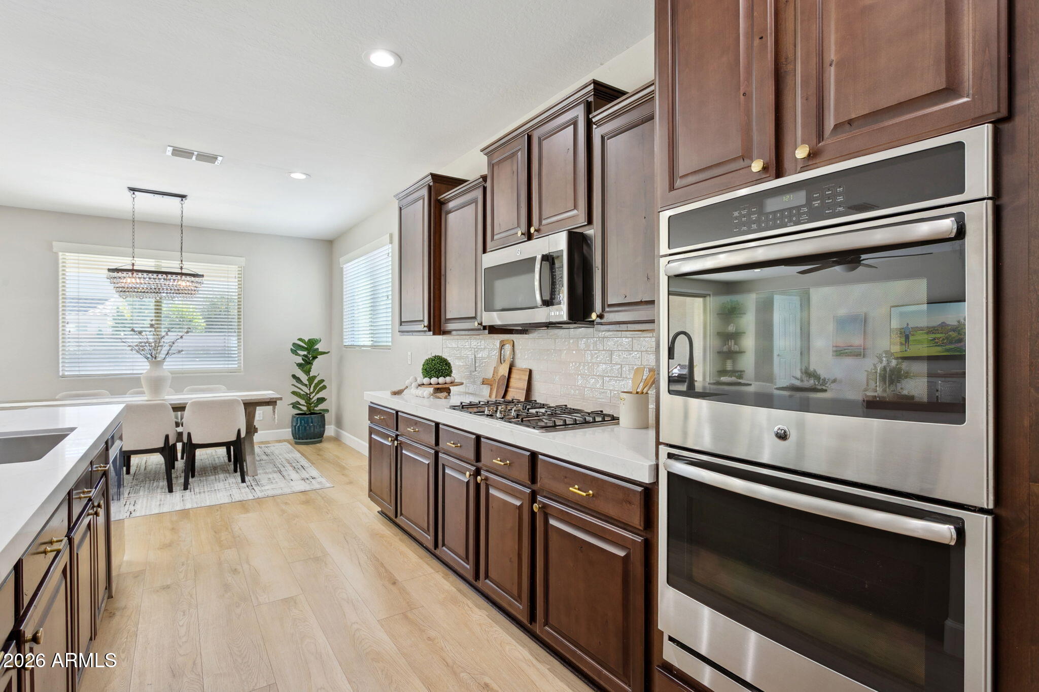 10723 E Deawalter Avenue