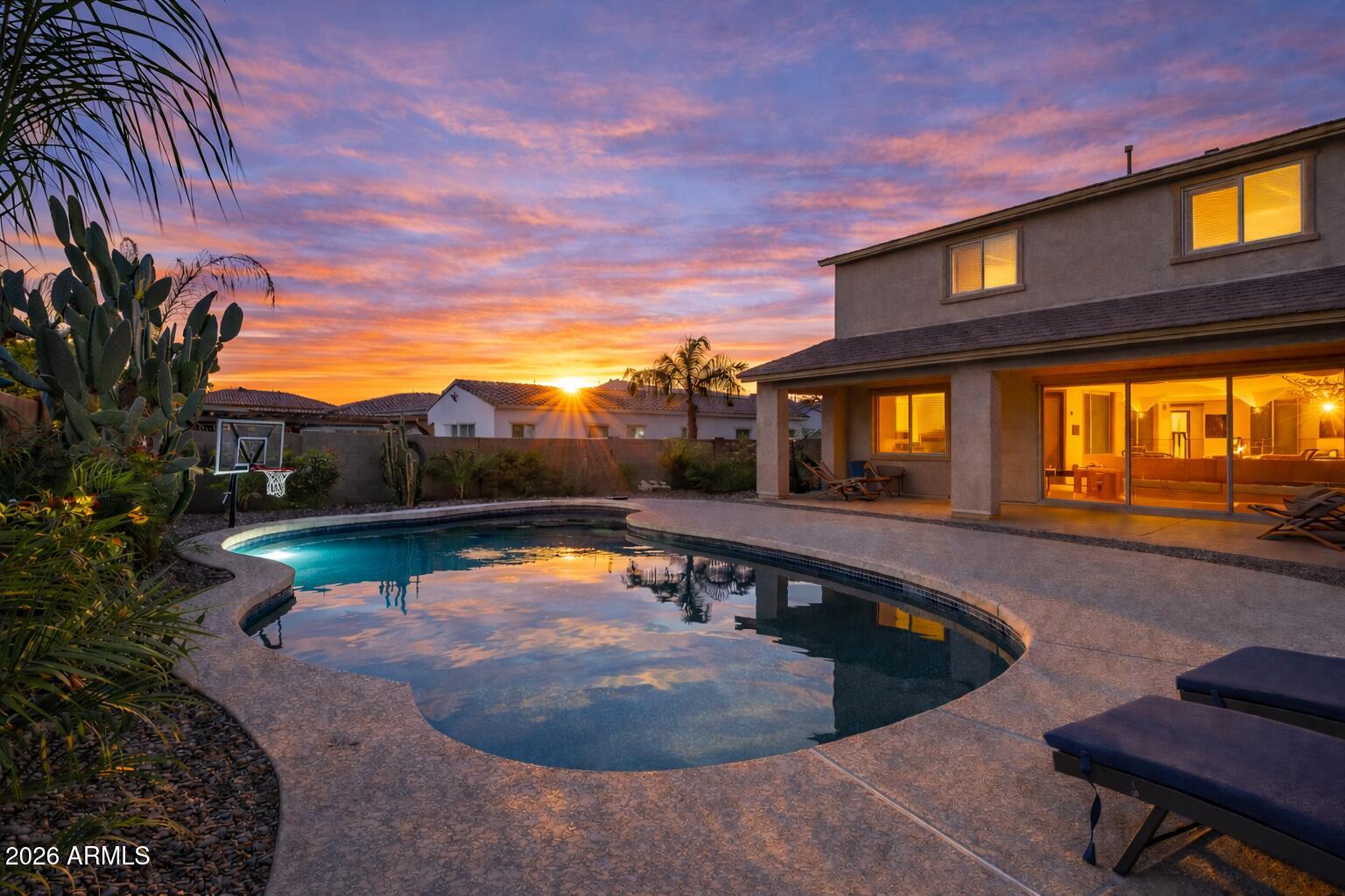 10723 E Deawalter Avenue