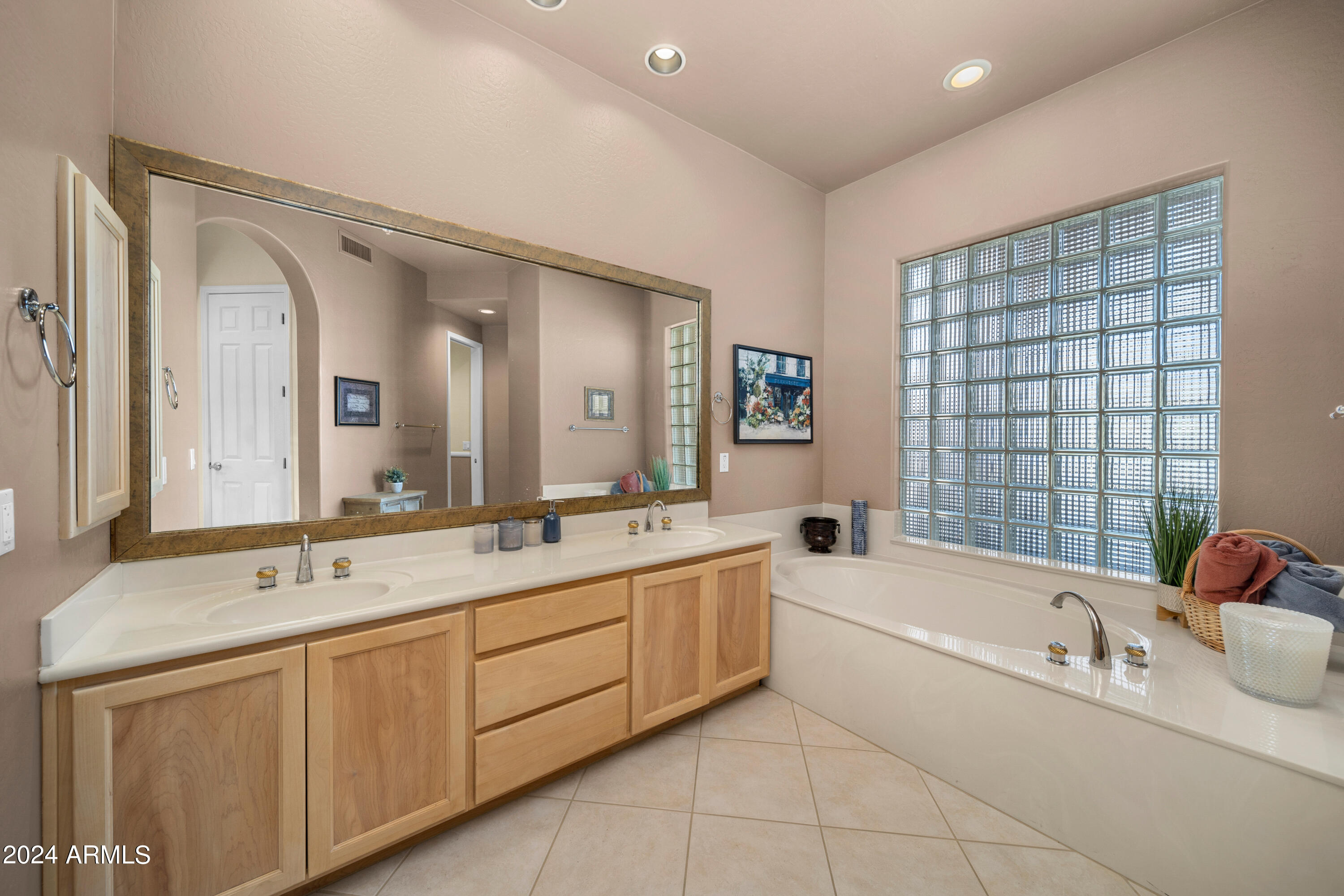 8227 E ANGEL SPIRIT Drive